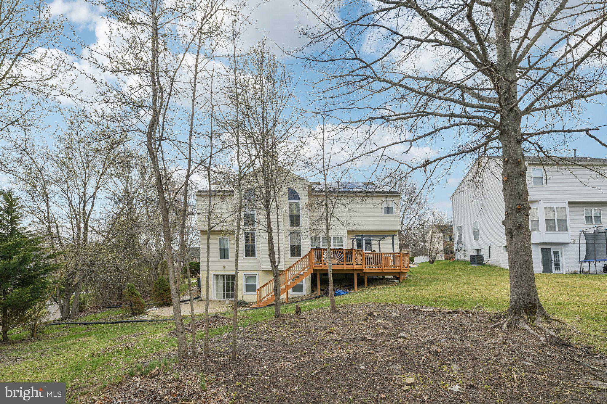 HILLANTRAE - Residential