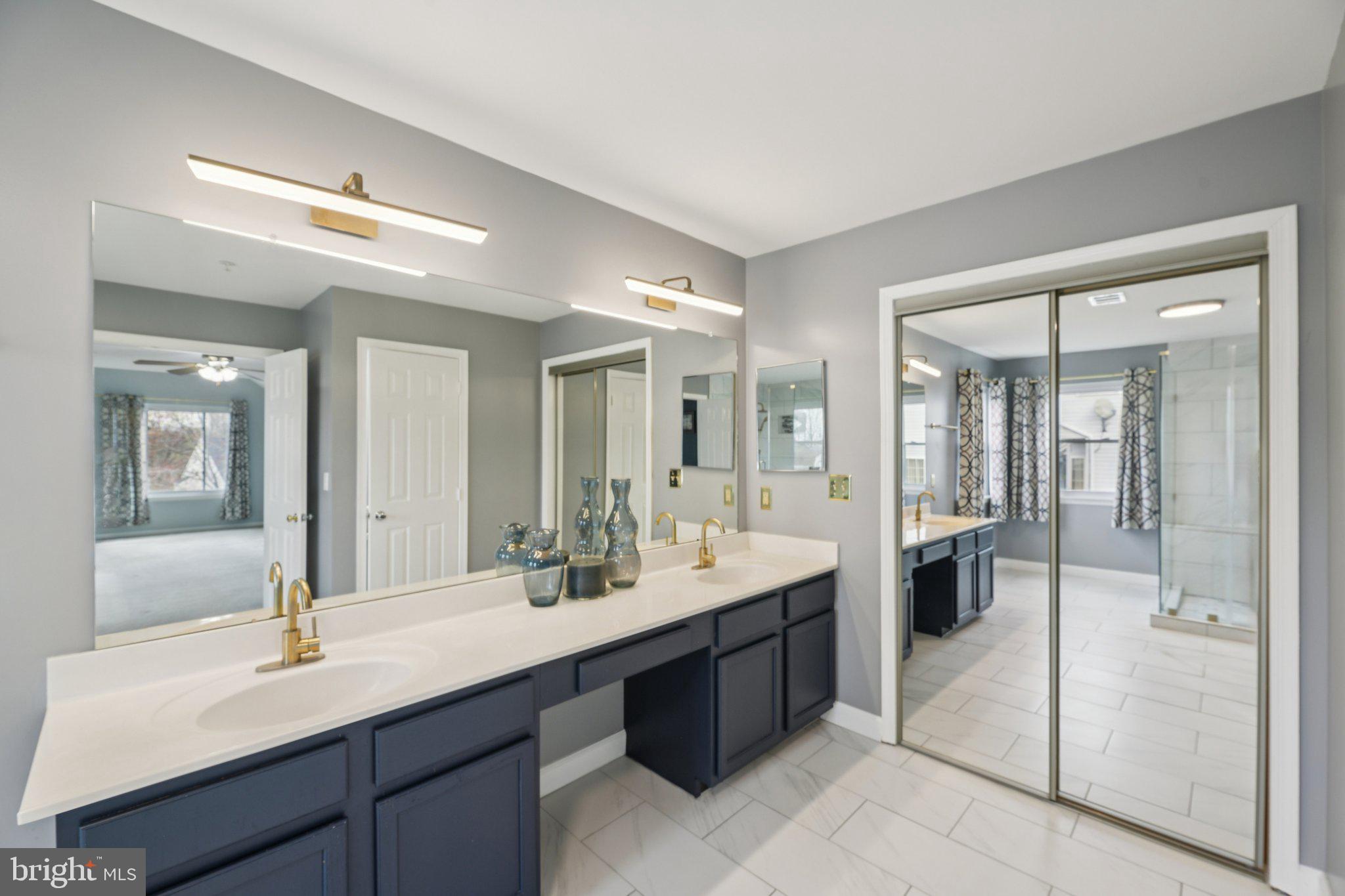 HILLANTRAE - Residential