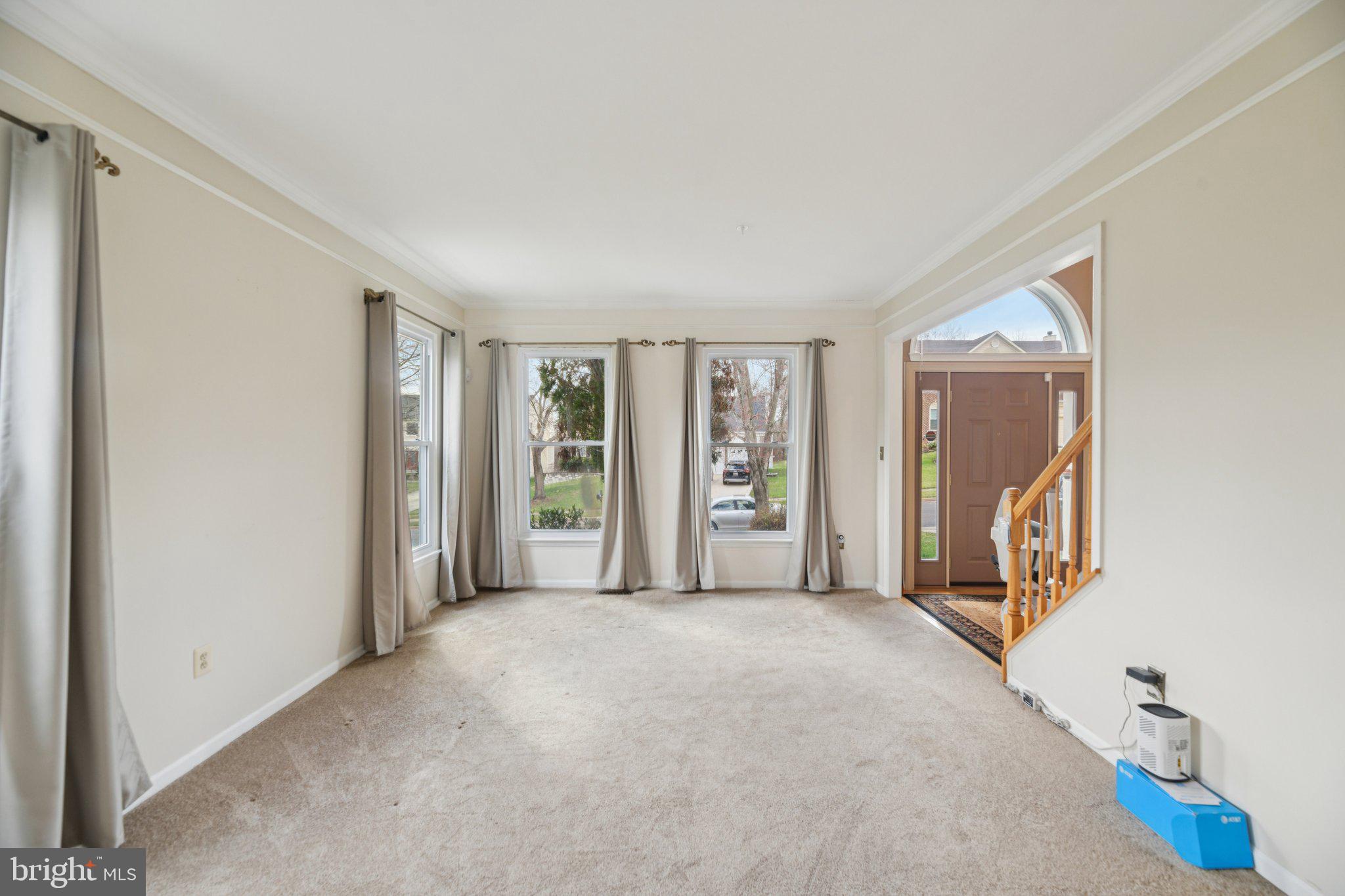 HILLANTRAE - Residential