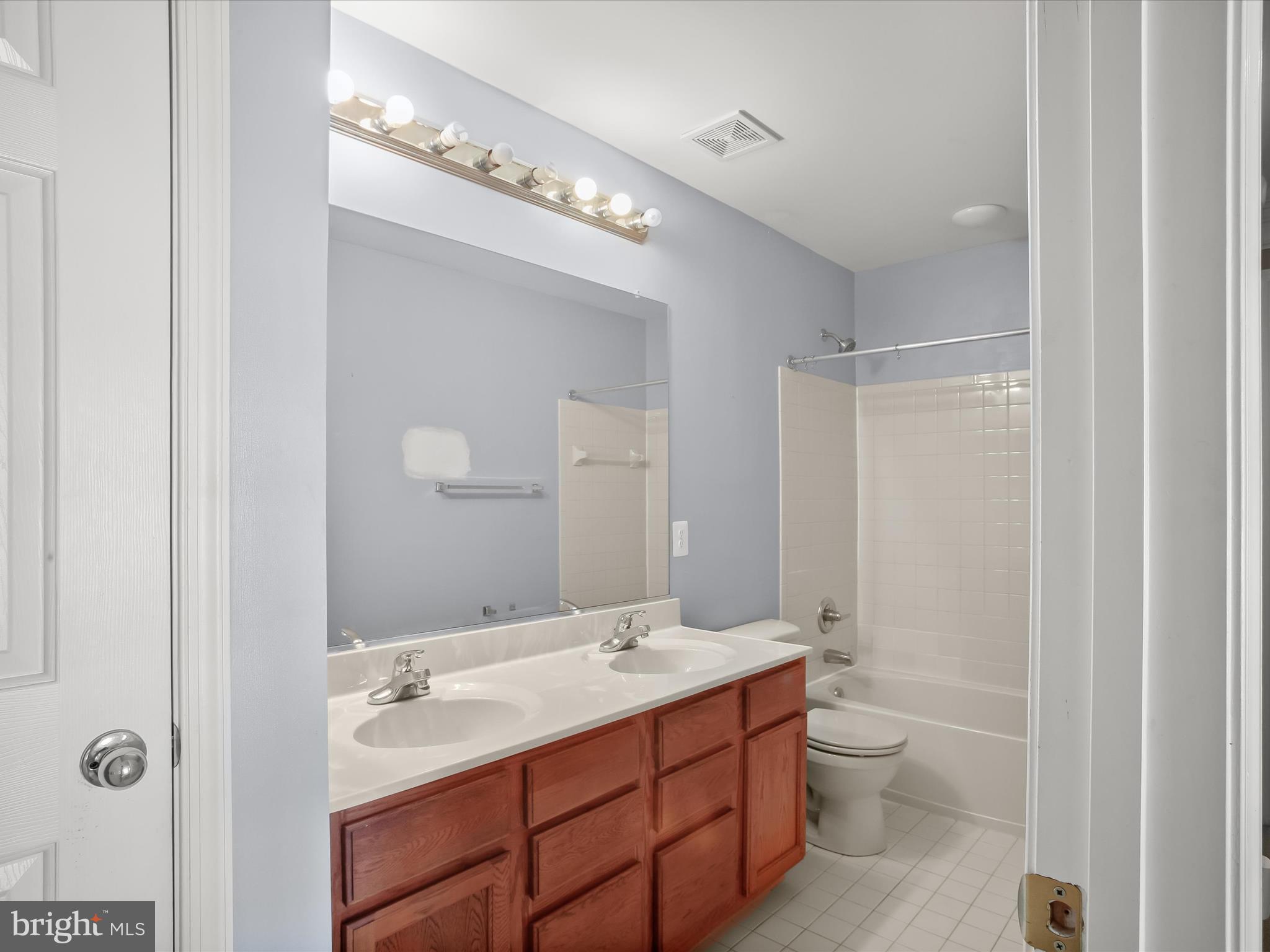 BLACK WATER LANDING - Residential