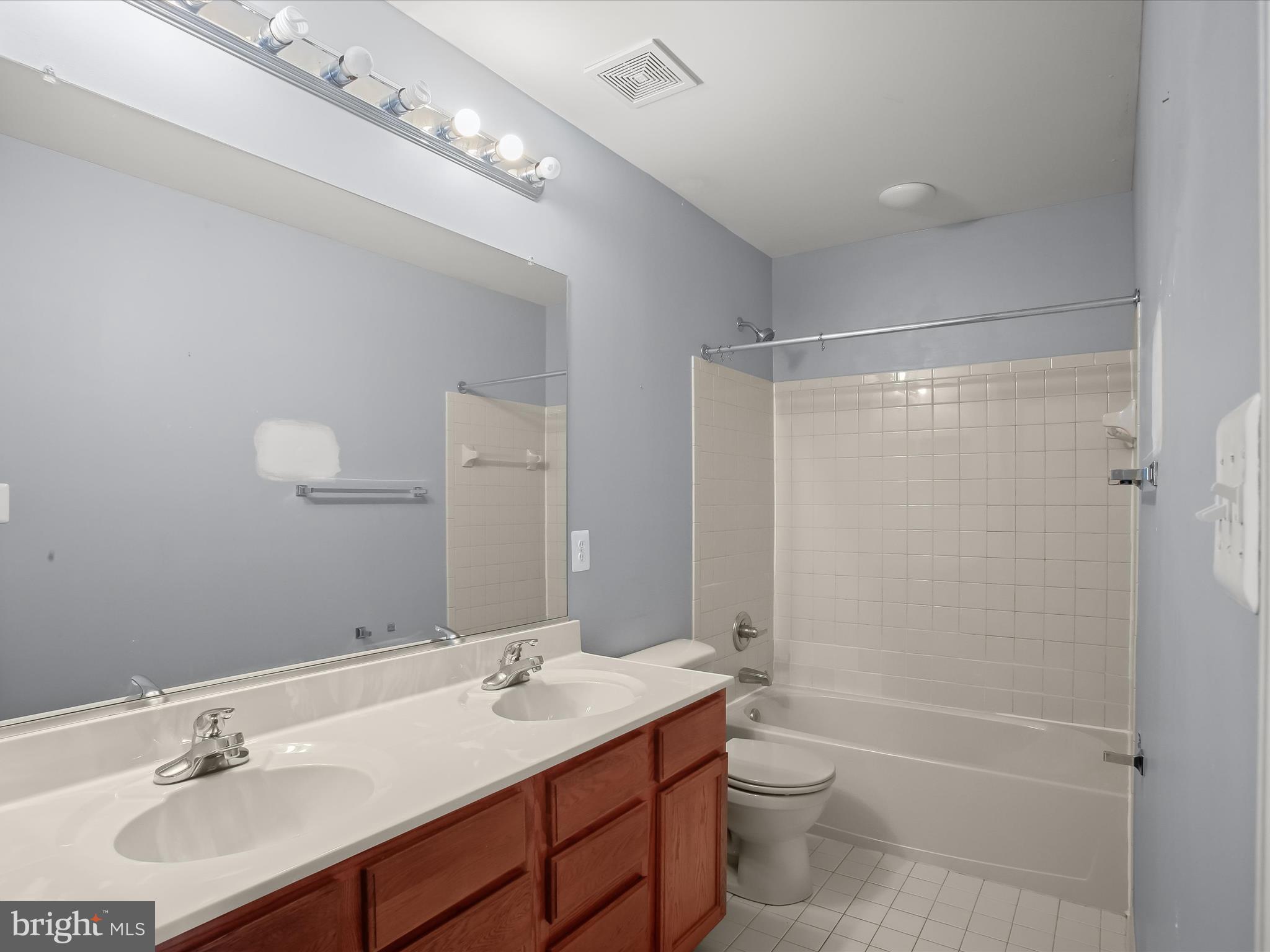 BLACK WATER LANDING - Residential