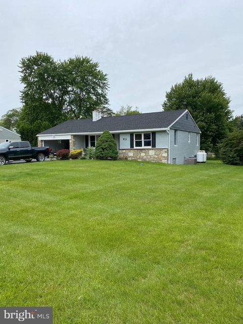 87 VALLEY DRIVE SOUTHAMPTON PA 18966