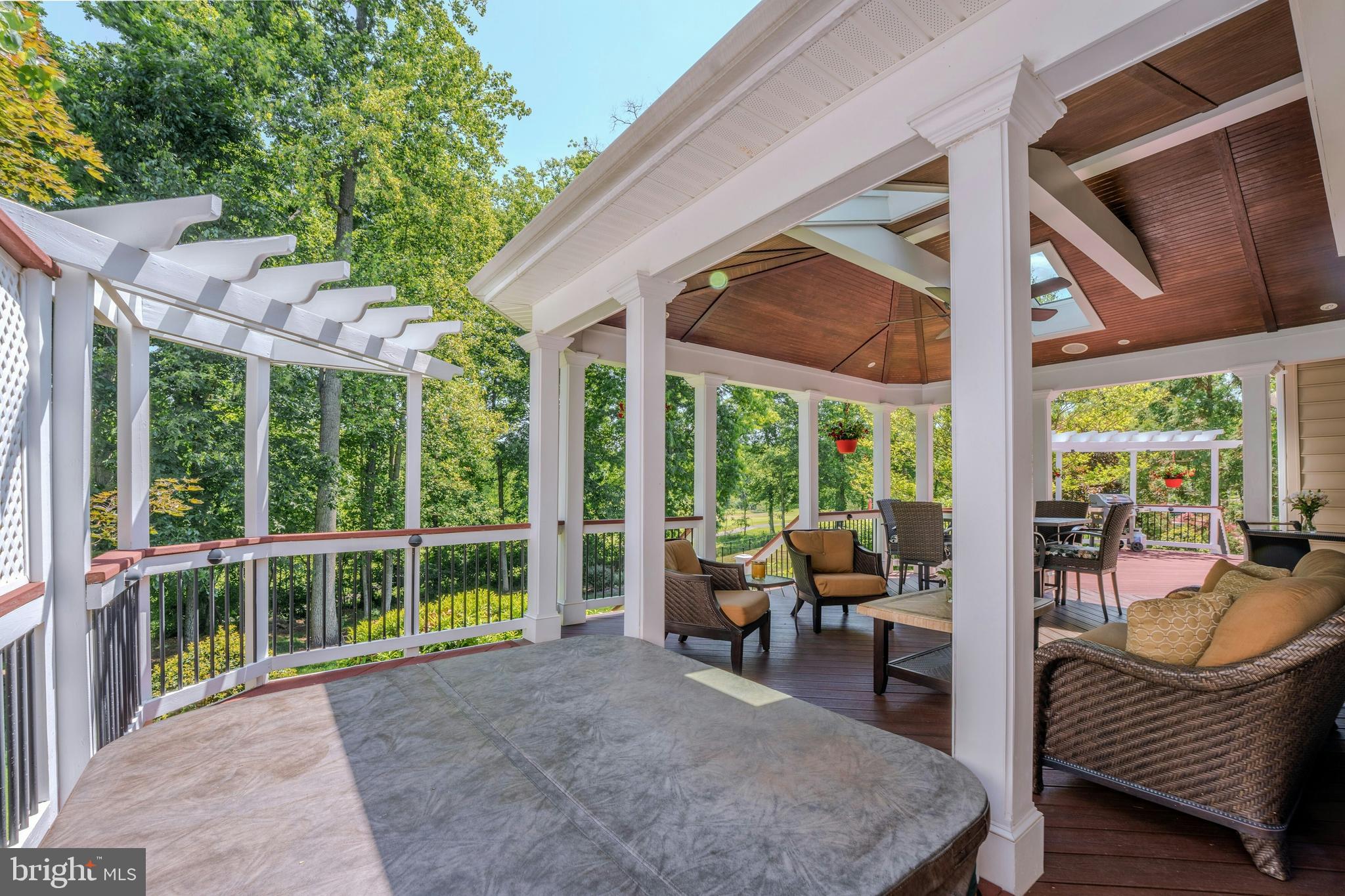 BELMONT COUNTRY CLUB - Residential
