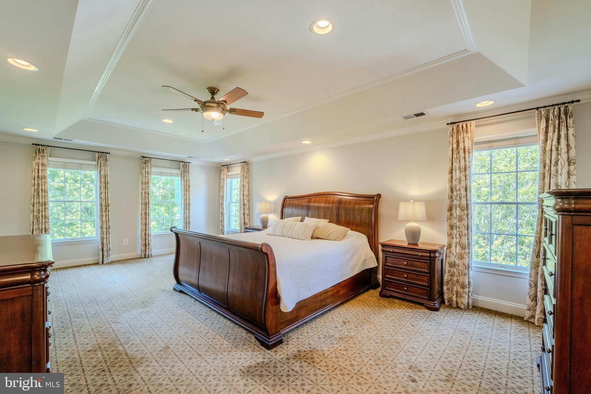 BELMONT COUNTRY CLUB - Residential