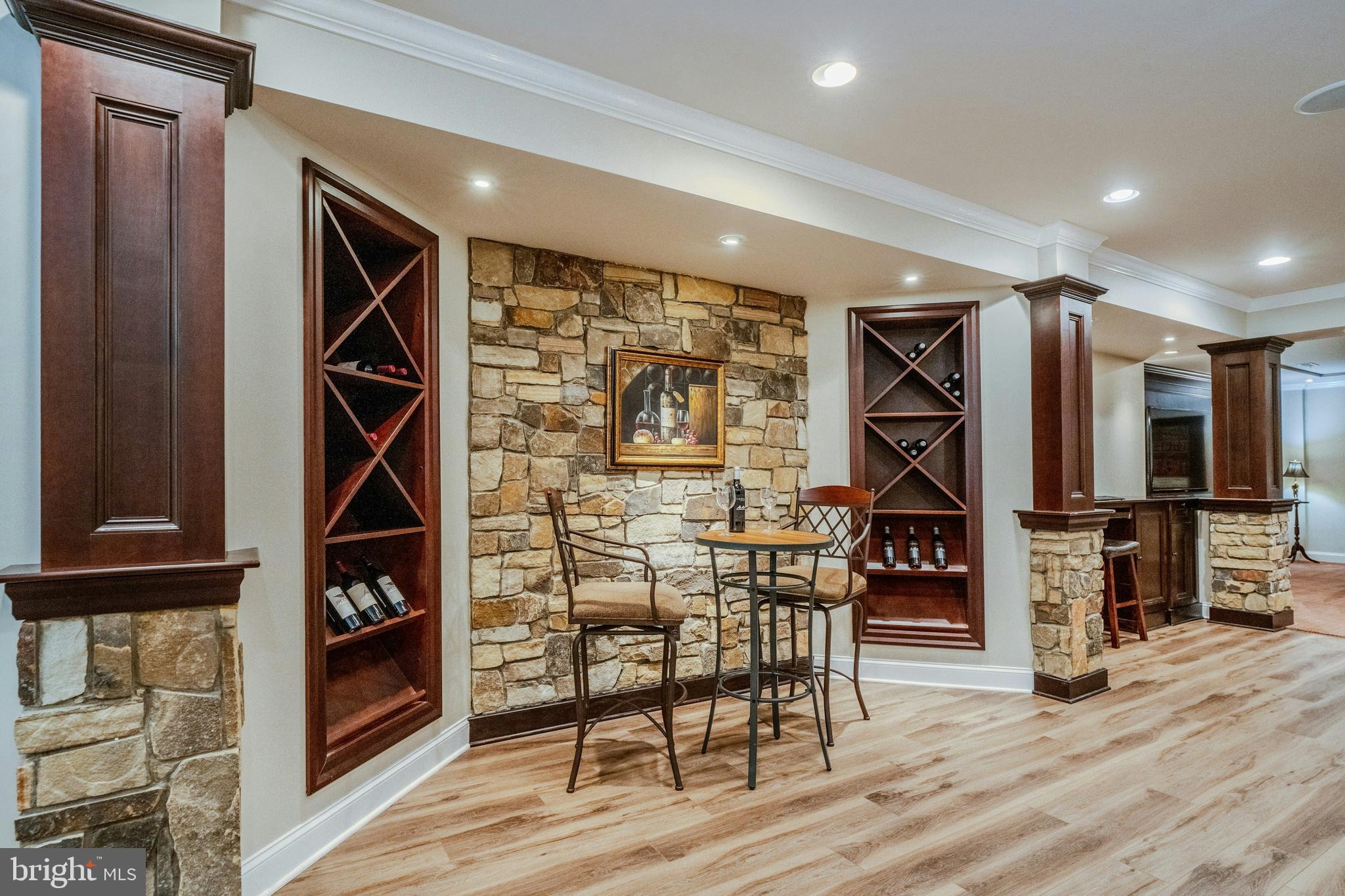 BELMONT COUNTRY CLUB - Residential