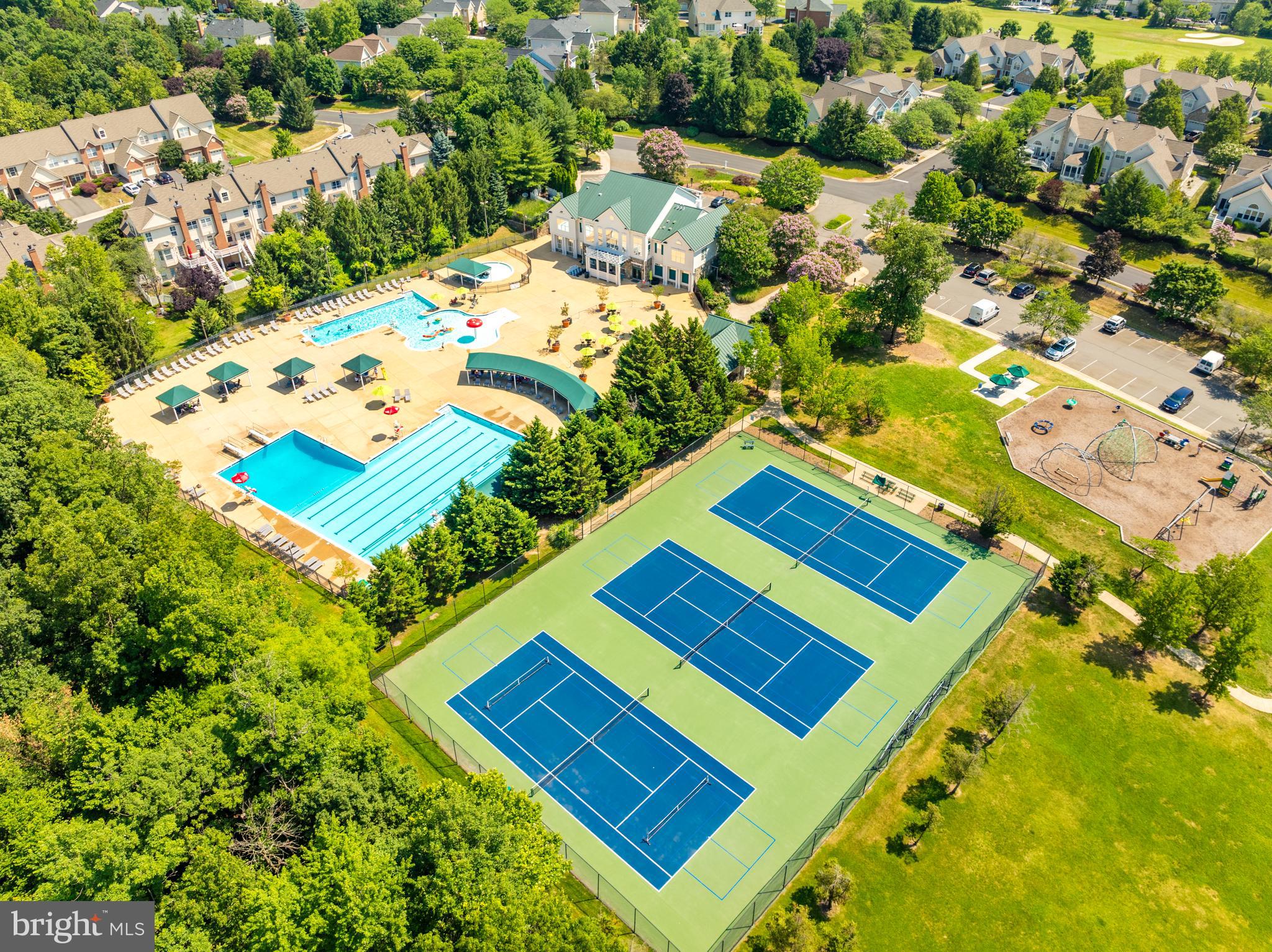 BELMONT COUNTRY CLUB - Residential