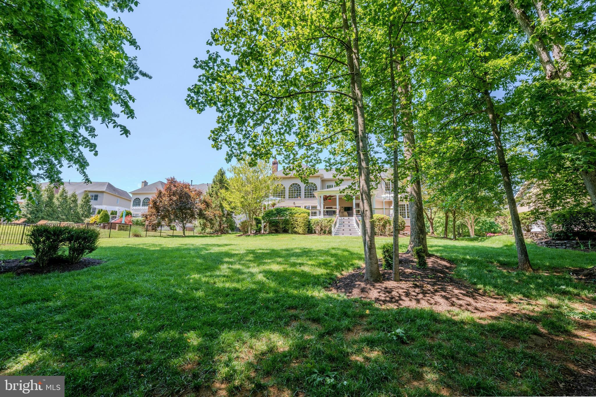 BELMONT COUNTRY CLUB - Residential