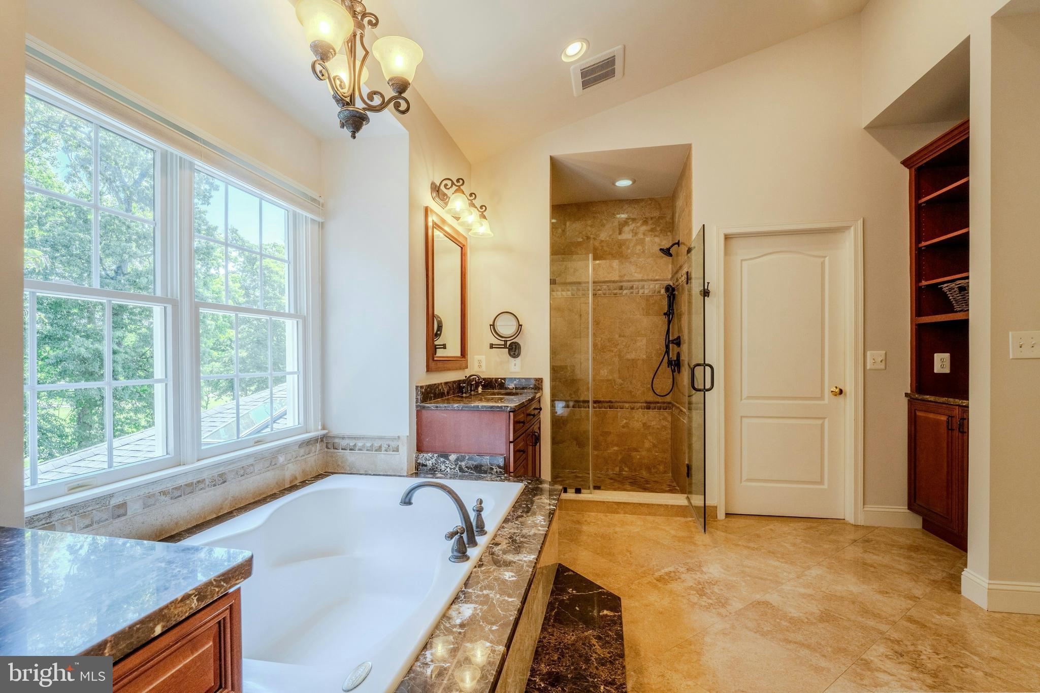 BELMONT COUNTRY CLUB - Residential