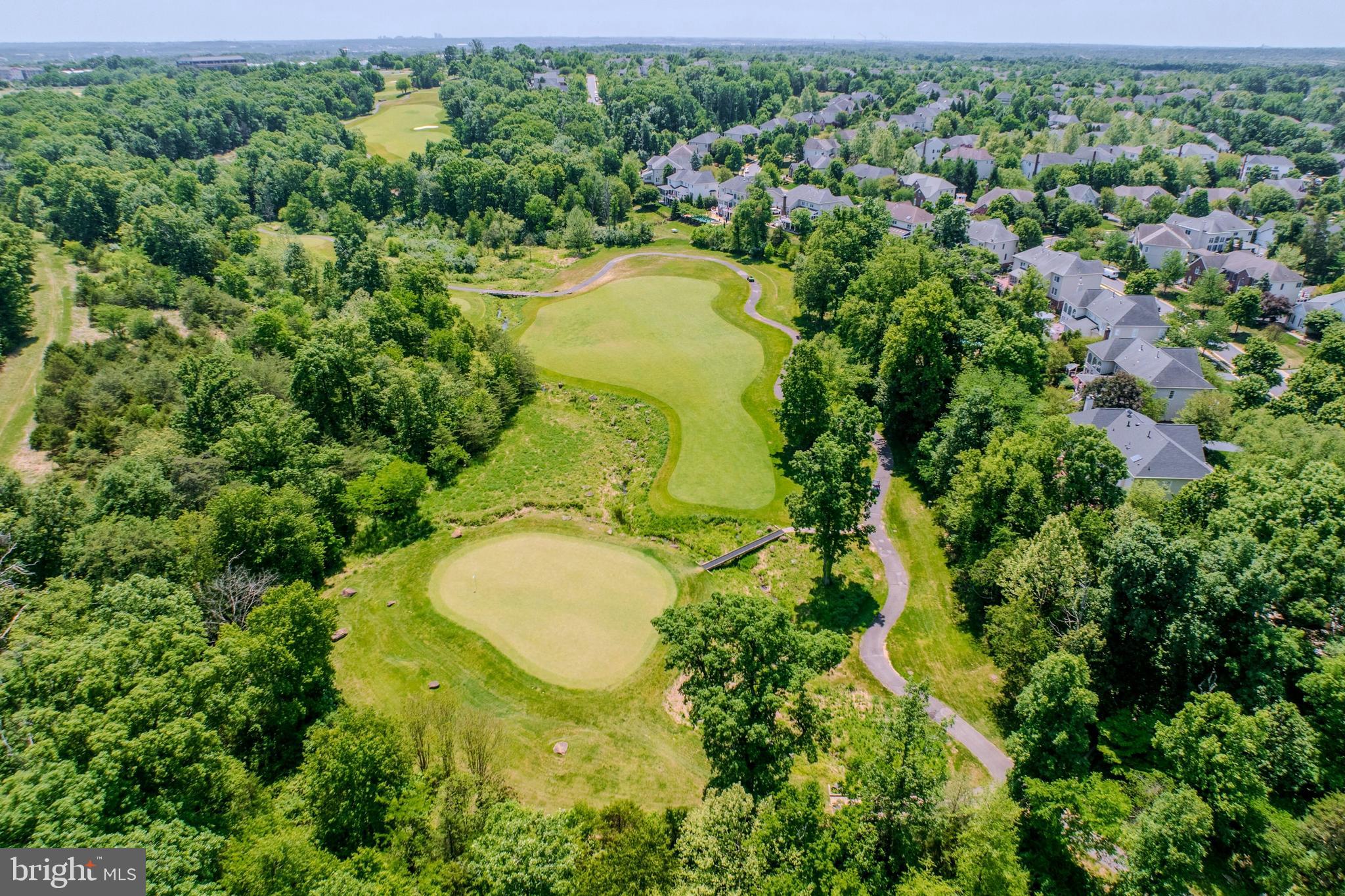BELMONT COUNTRY CLUB - Residential