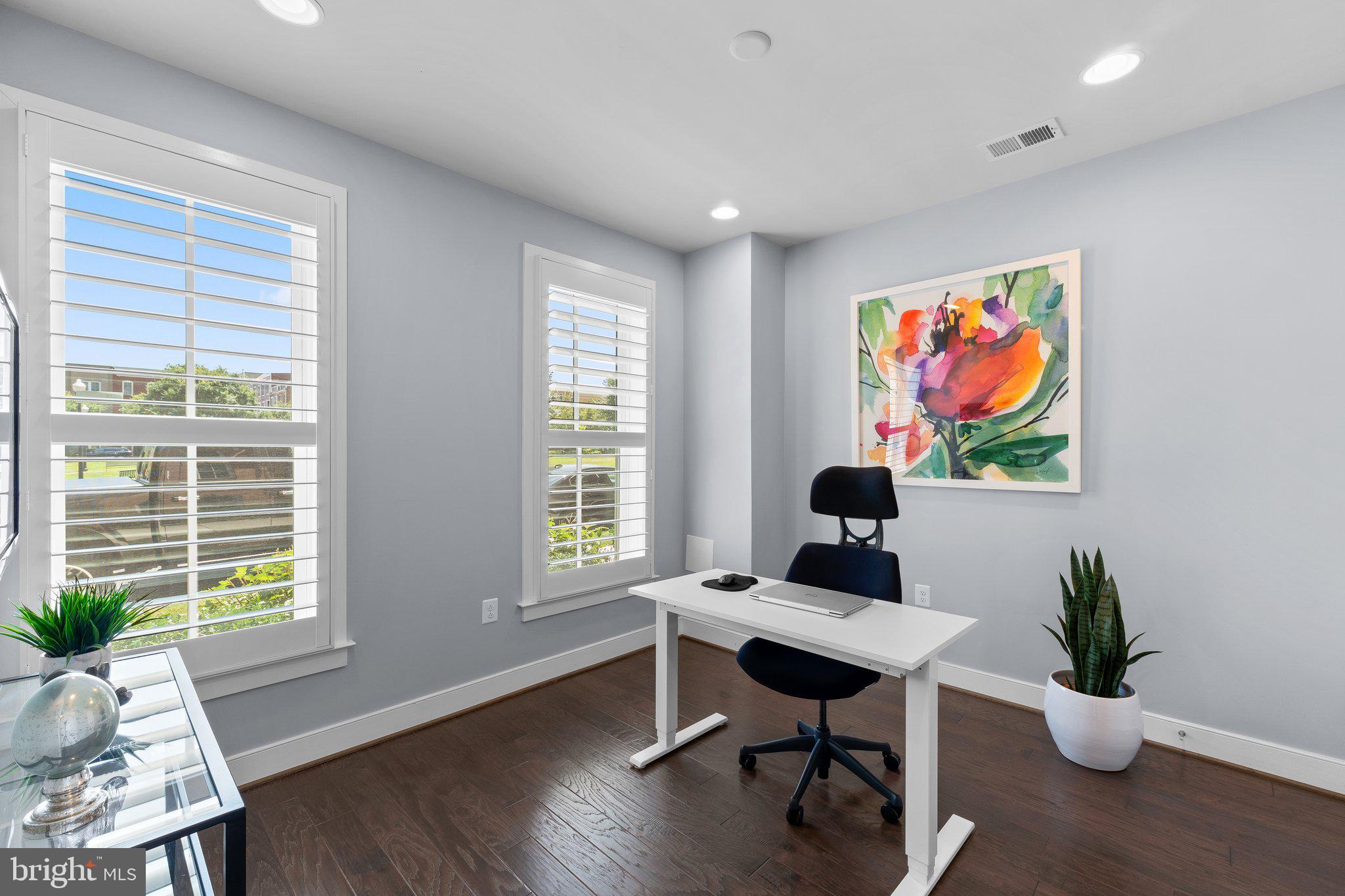 POTOMAC YARD - Residential Lease