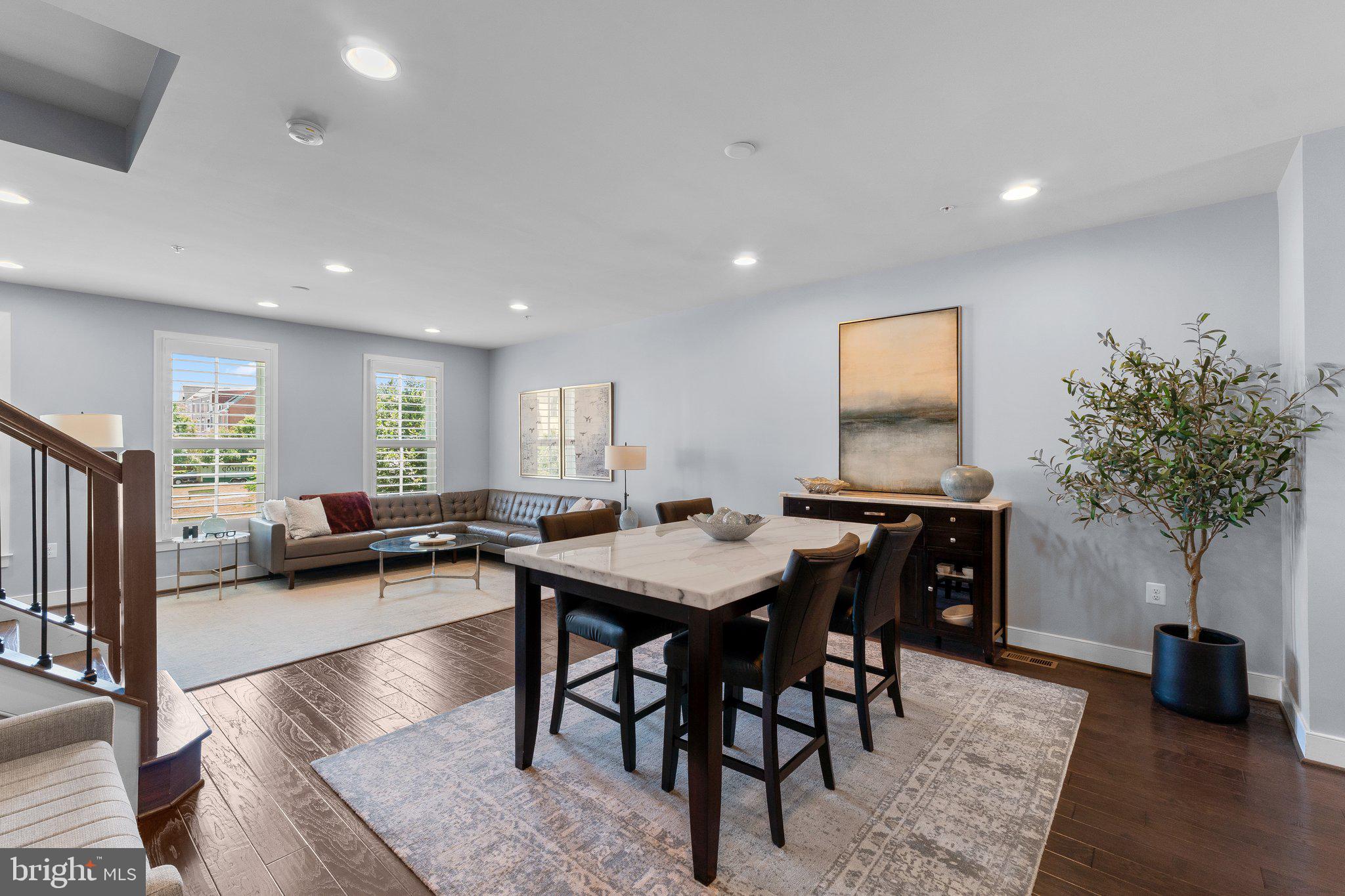 POTOMAC YARD - Residential Lease