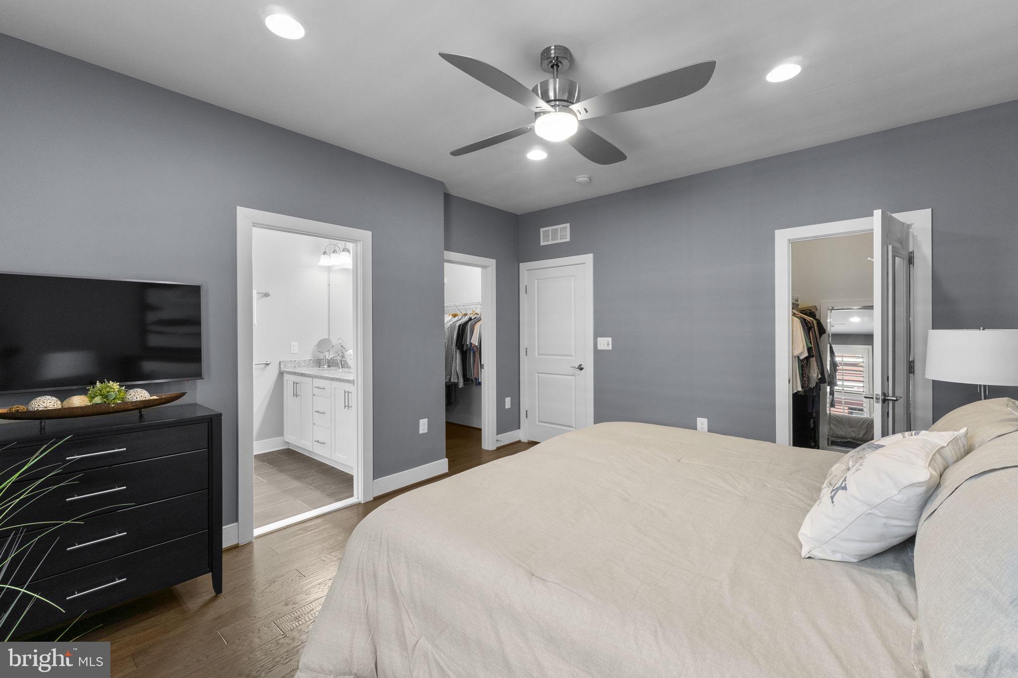 POTOMAC YARD - Residential Lease