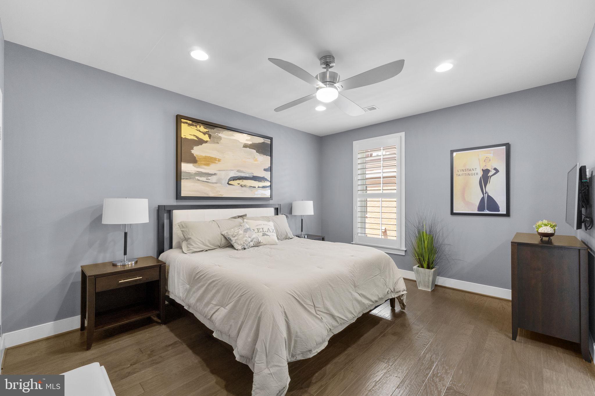 POTOMAC YARD - Residential Lease