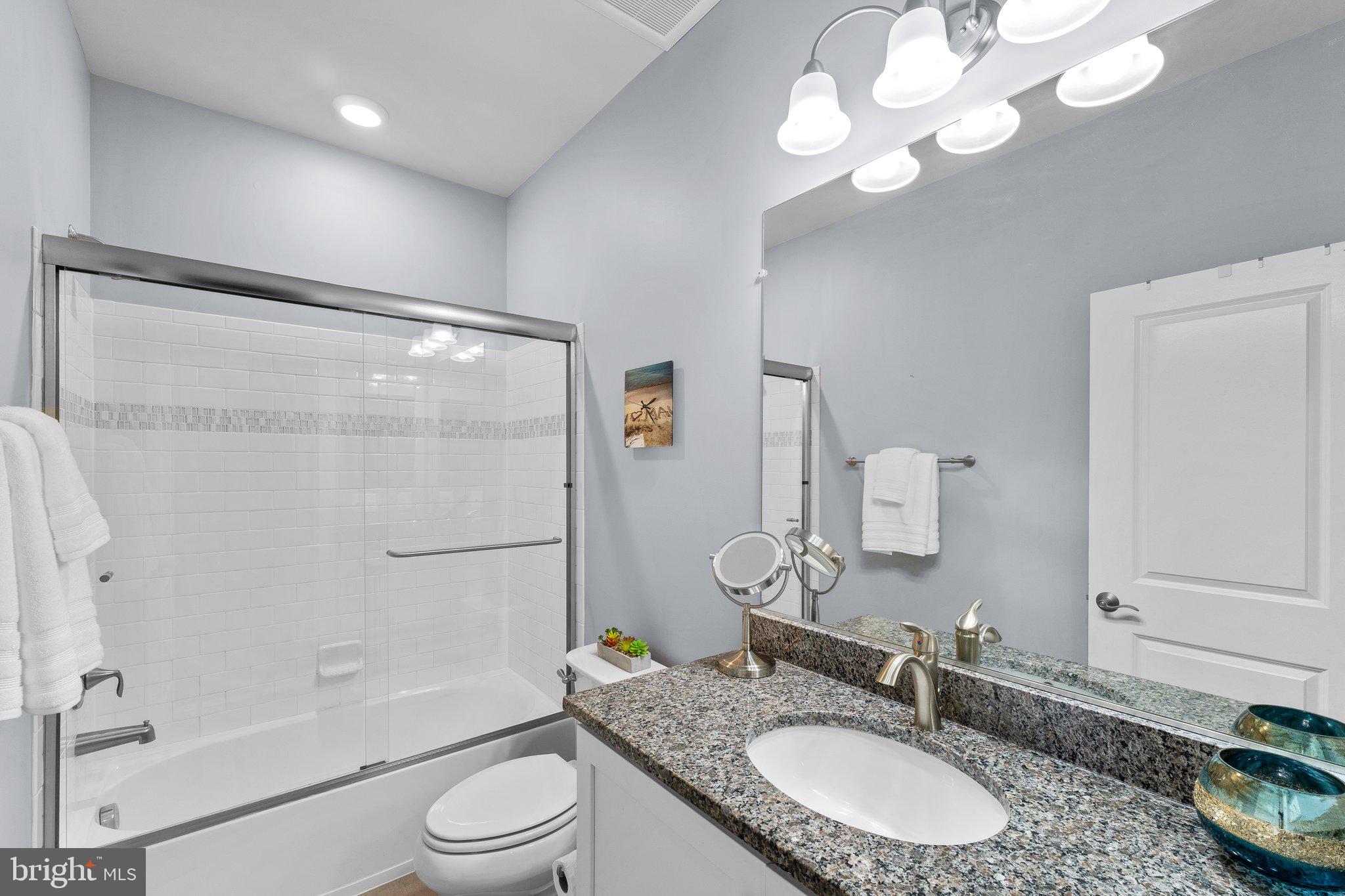 POTOMAC YARD - Residential Lease