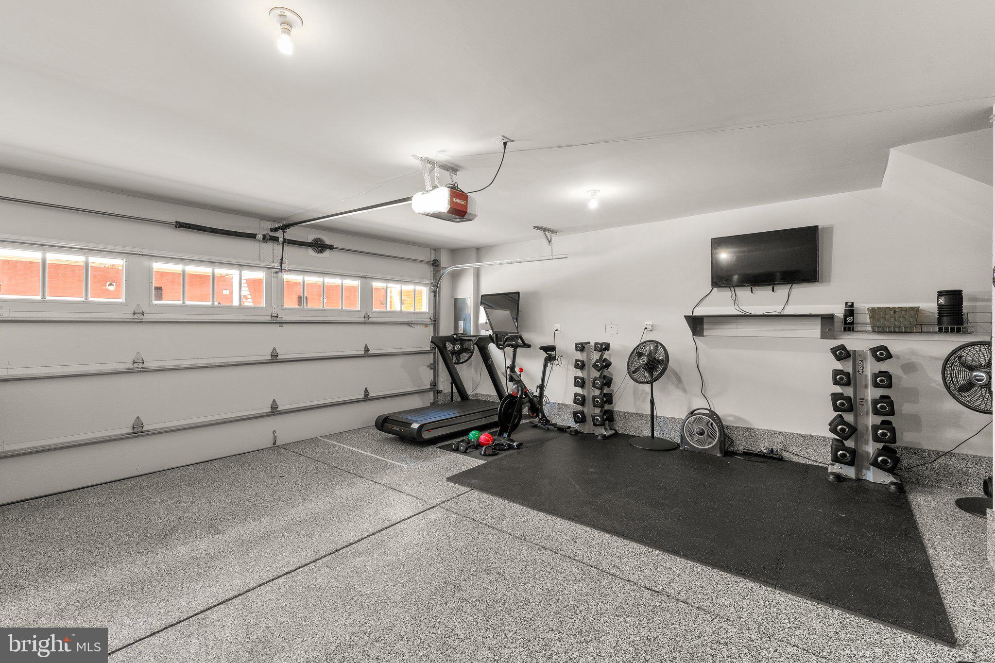 POTOMAC YARD - Residential Lease