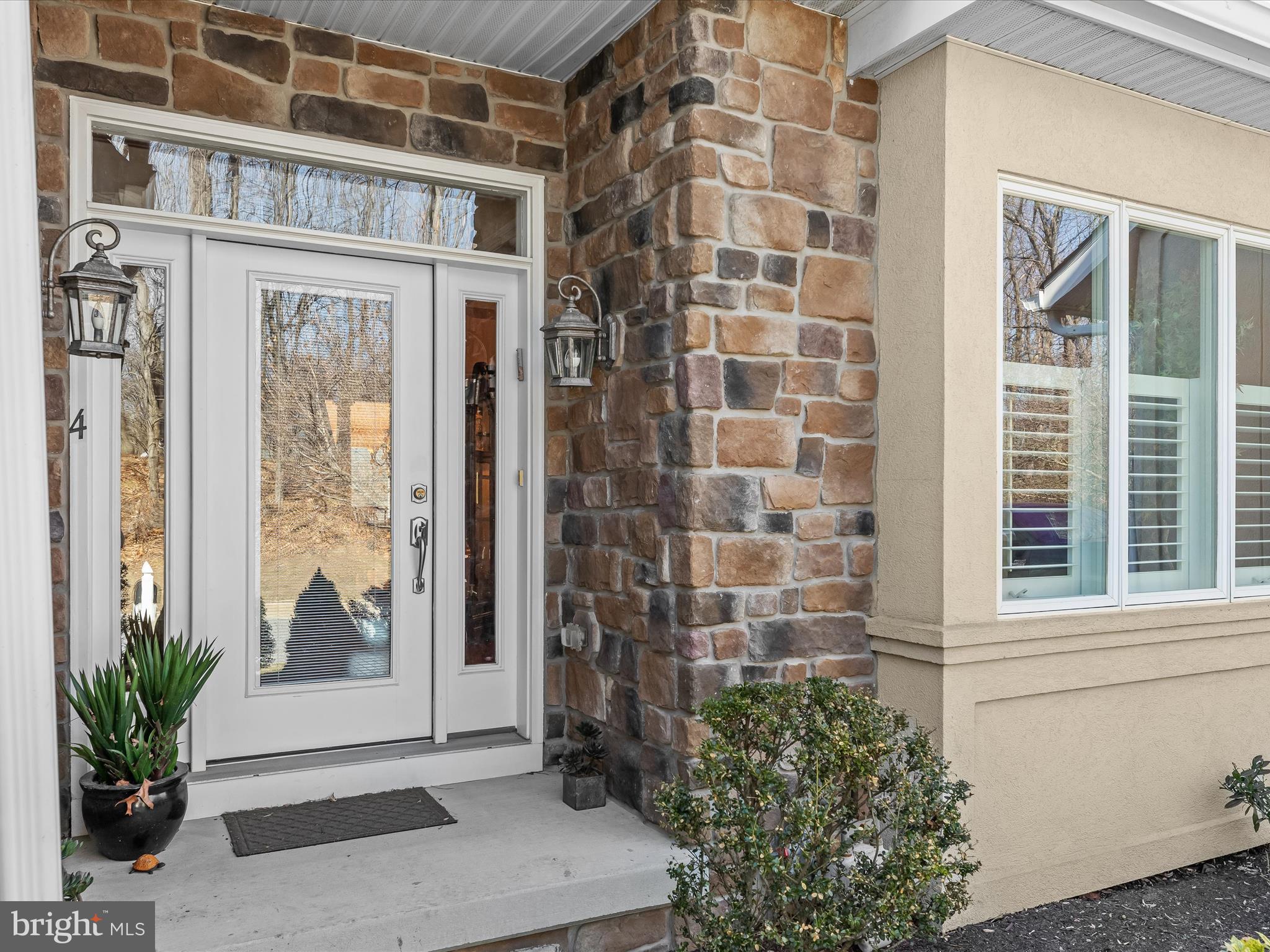 4 HARWICK COURT