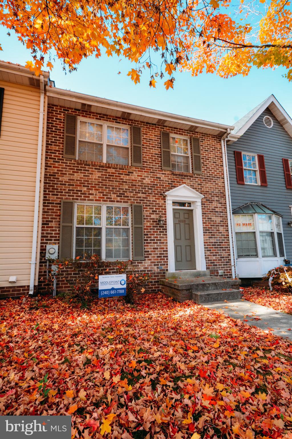 WATERSIDE - Residential Lease