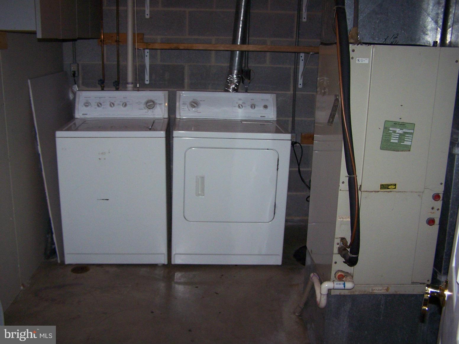 WATERSIDE - Residential Lease