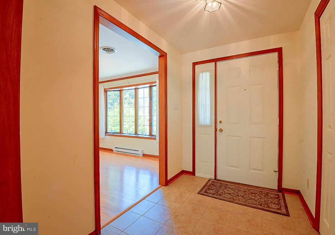 TARSON MANOR - Residential