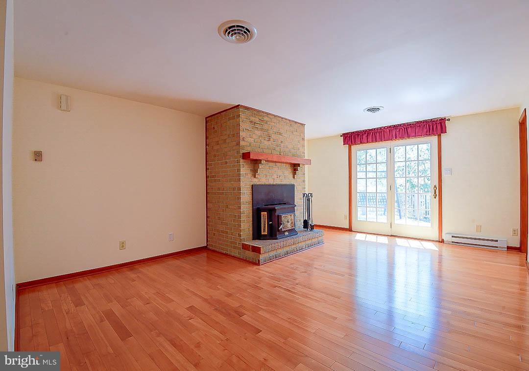 TARSON MANOR - Residential