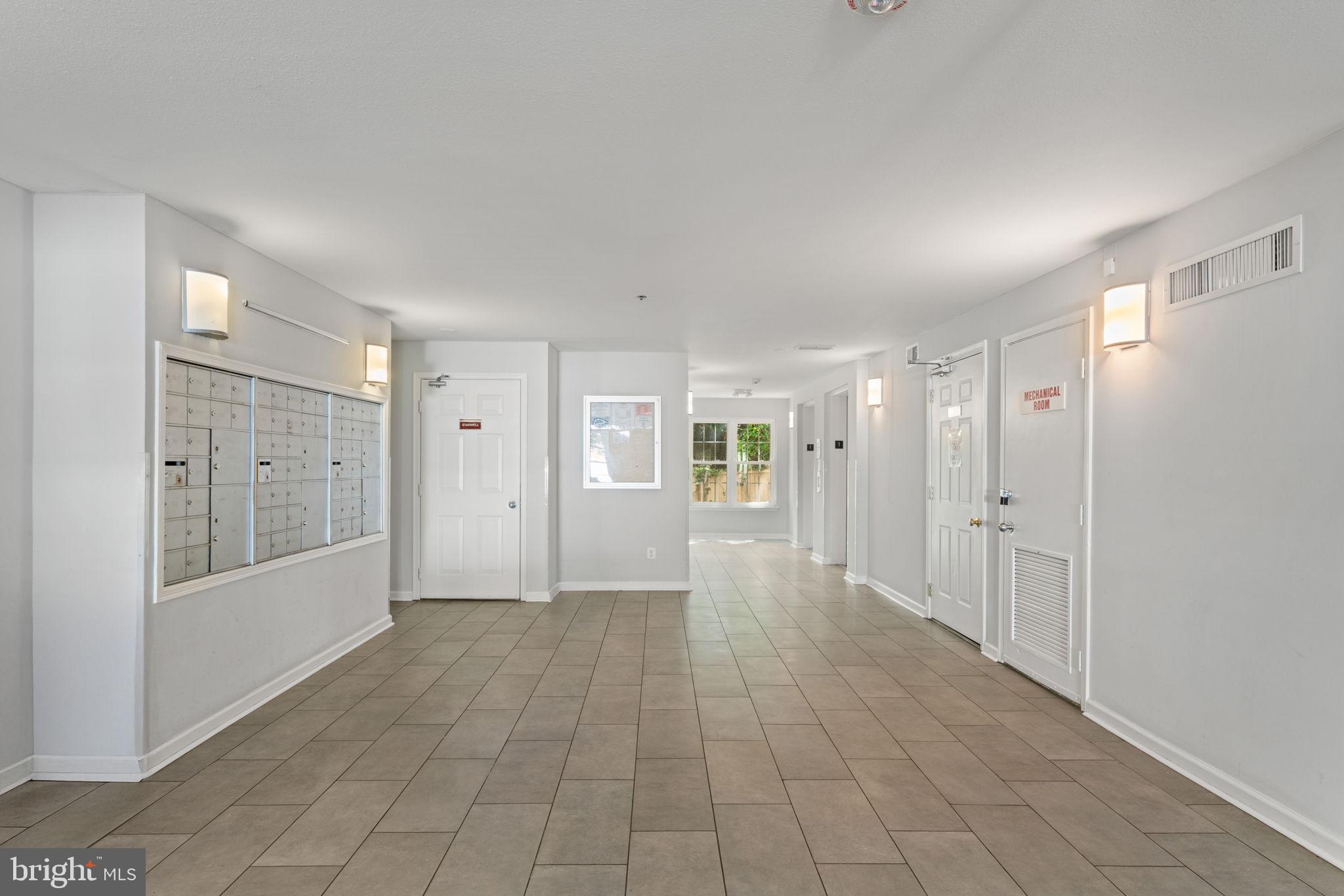 POINTE AT PARK CENTER - Residential