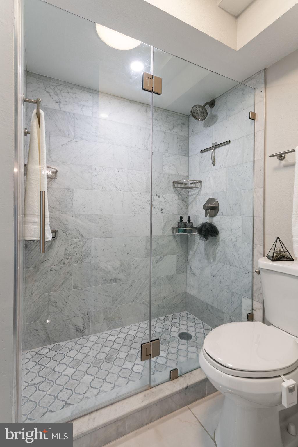 POINTE AT PARK CENTER - Residential