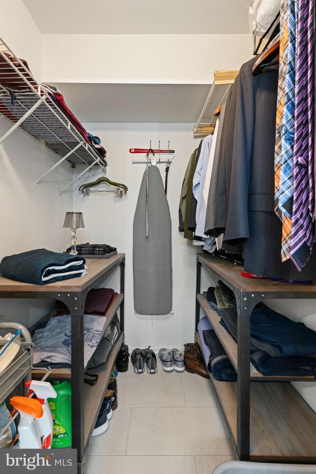 POINTE AT PARK CENTER - Residential