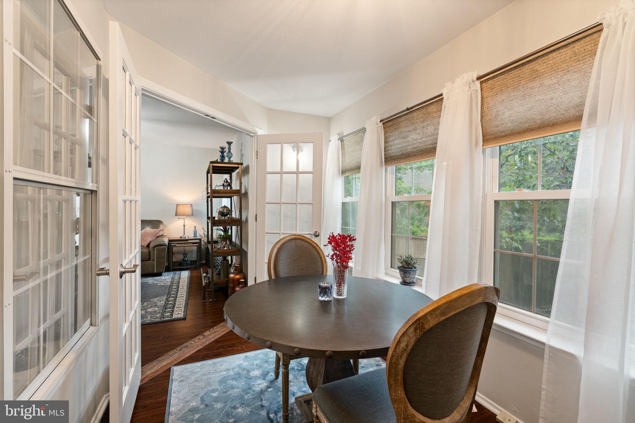 POINTE AT PARK CENTER - Residential