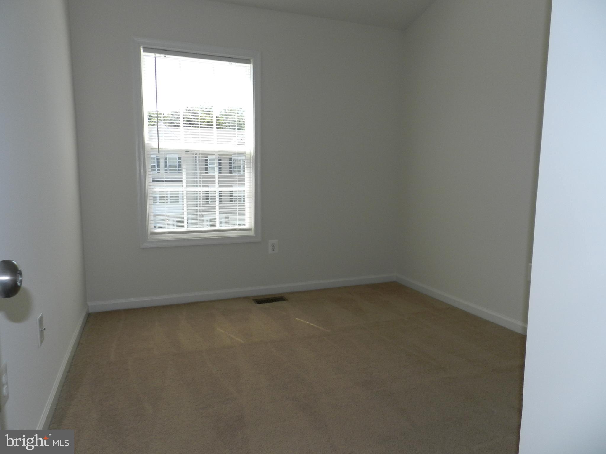 BELMONT WEST - Residential Lease