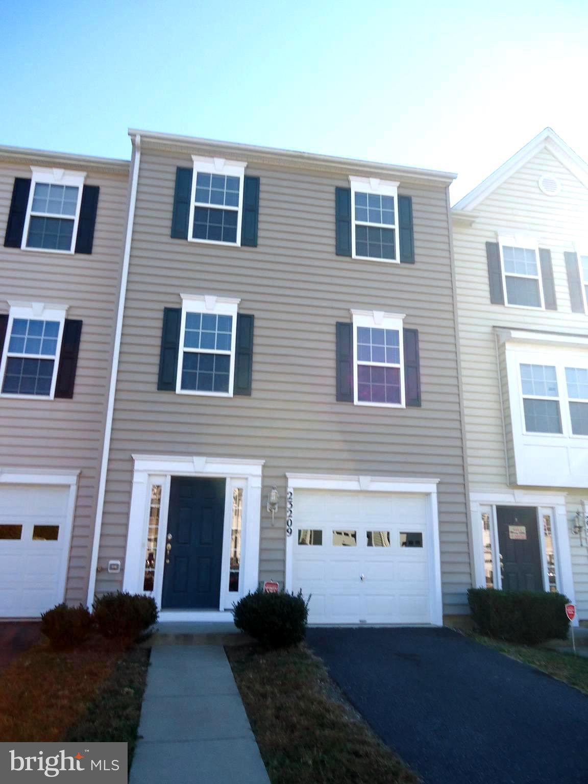 BELMONT WEST - Residential Lease