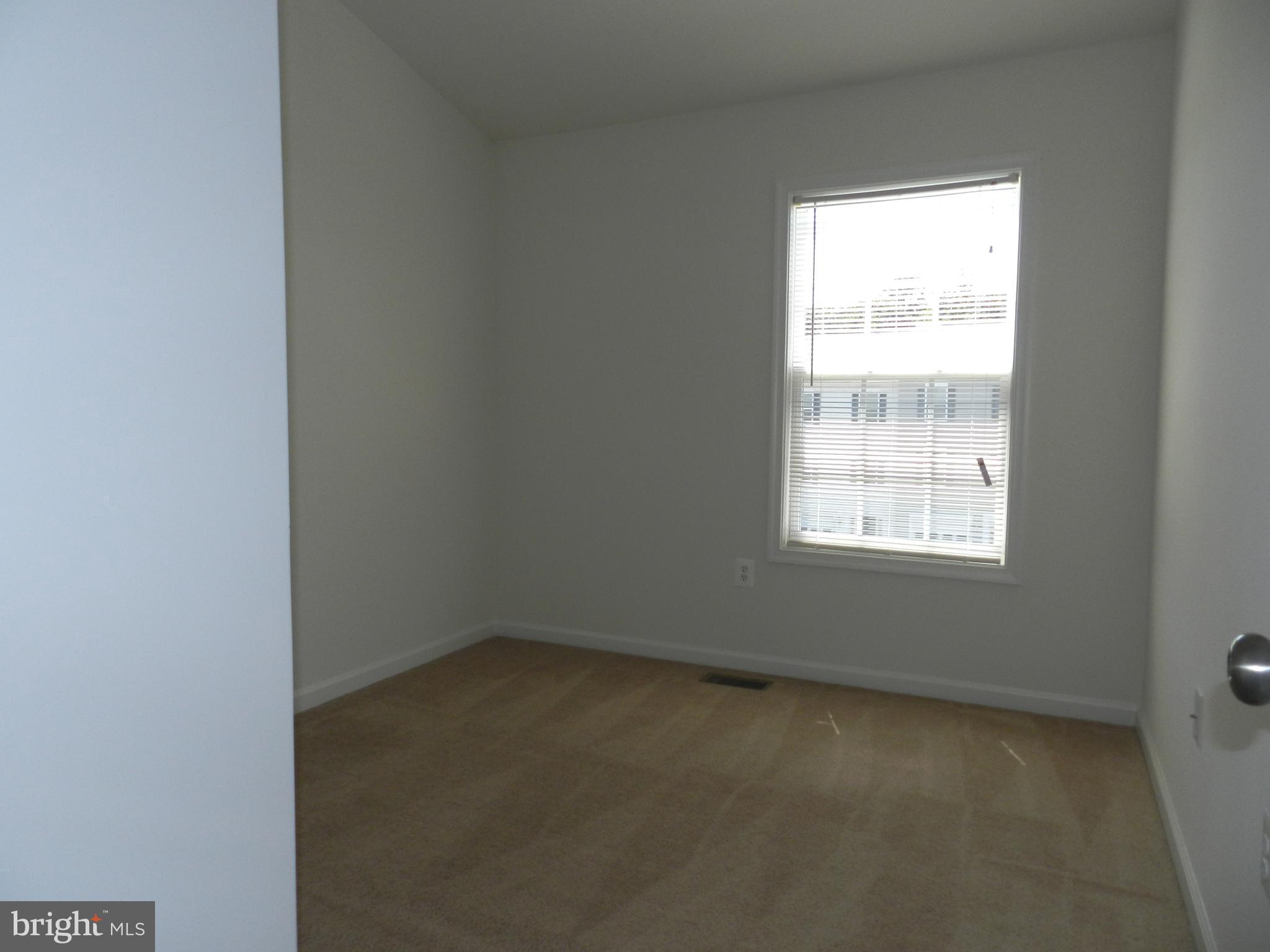 BELMONT WEST - Residential Lease