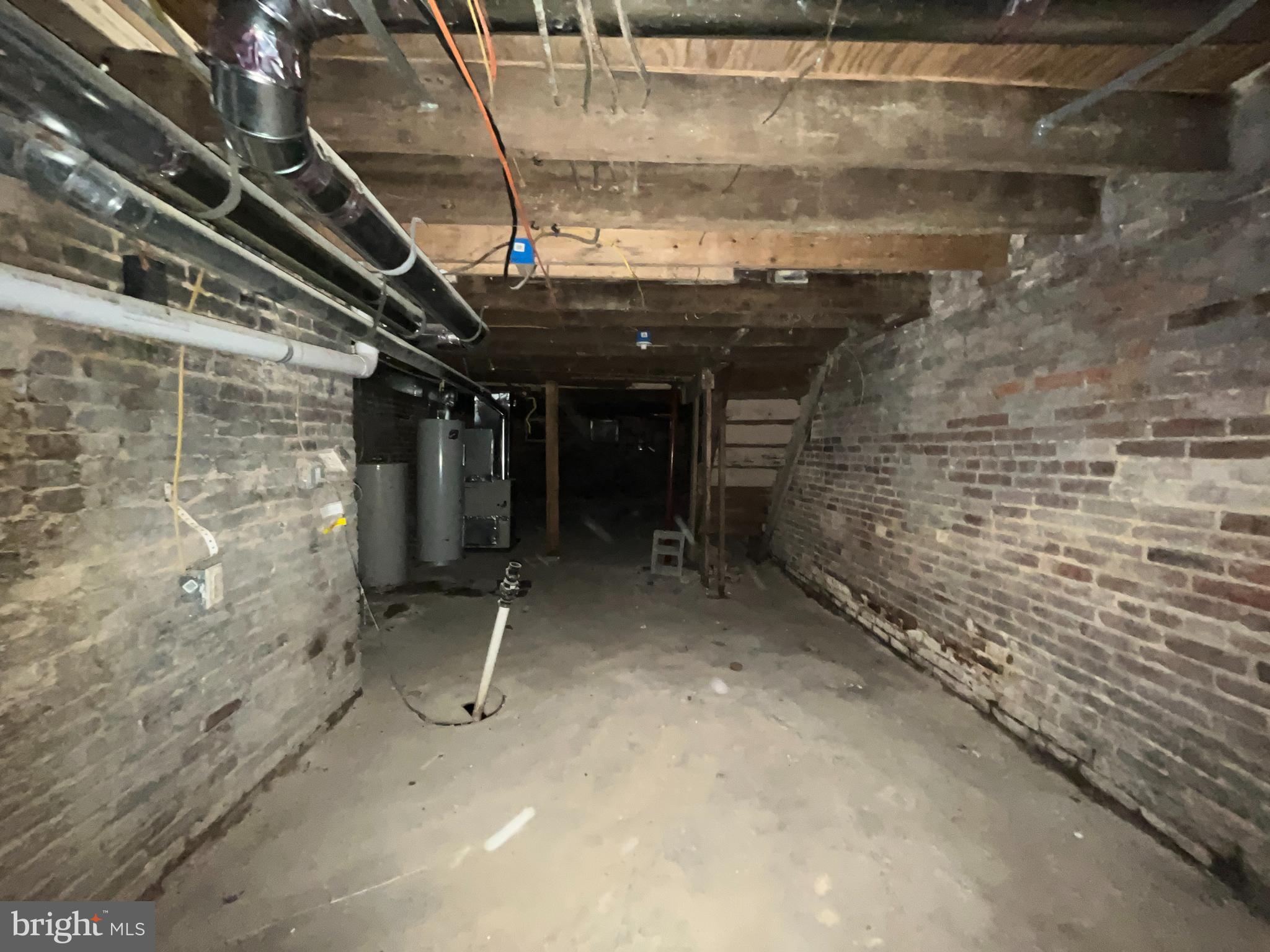 MIDTOWN EDMONDSON - Residential