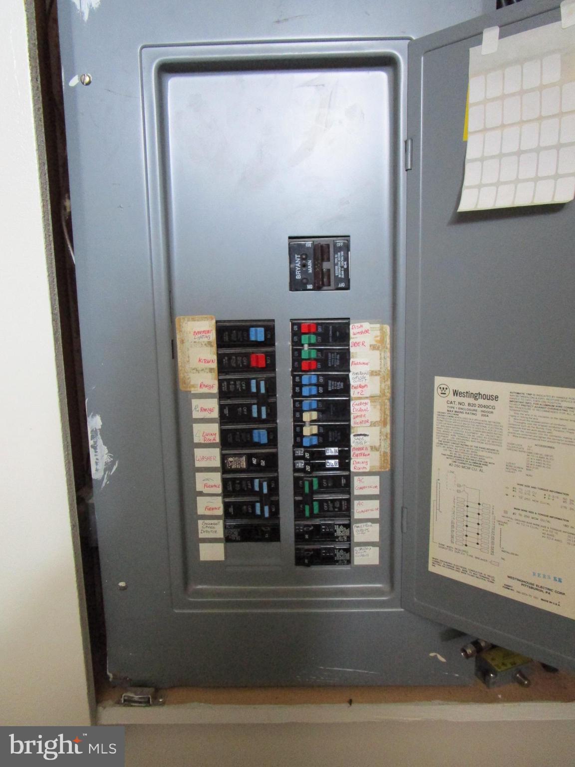 LANGLEY EAST - Residential