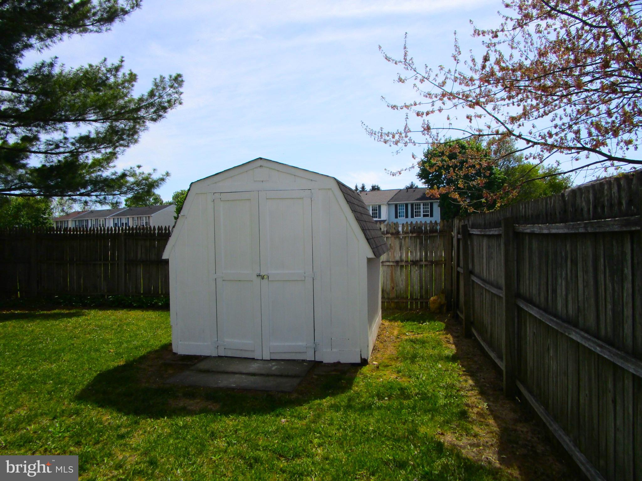 LANGLEY EAST - Residential