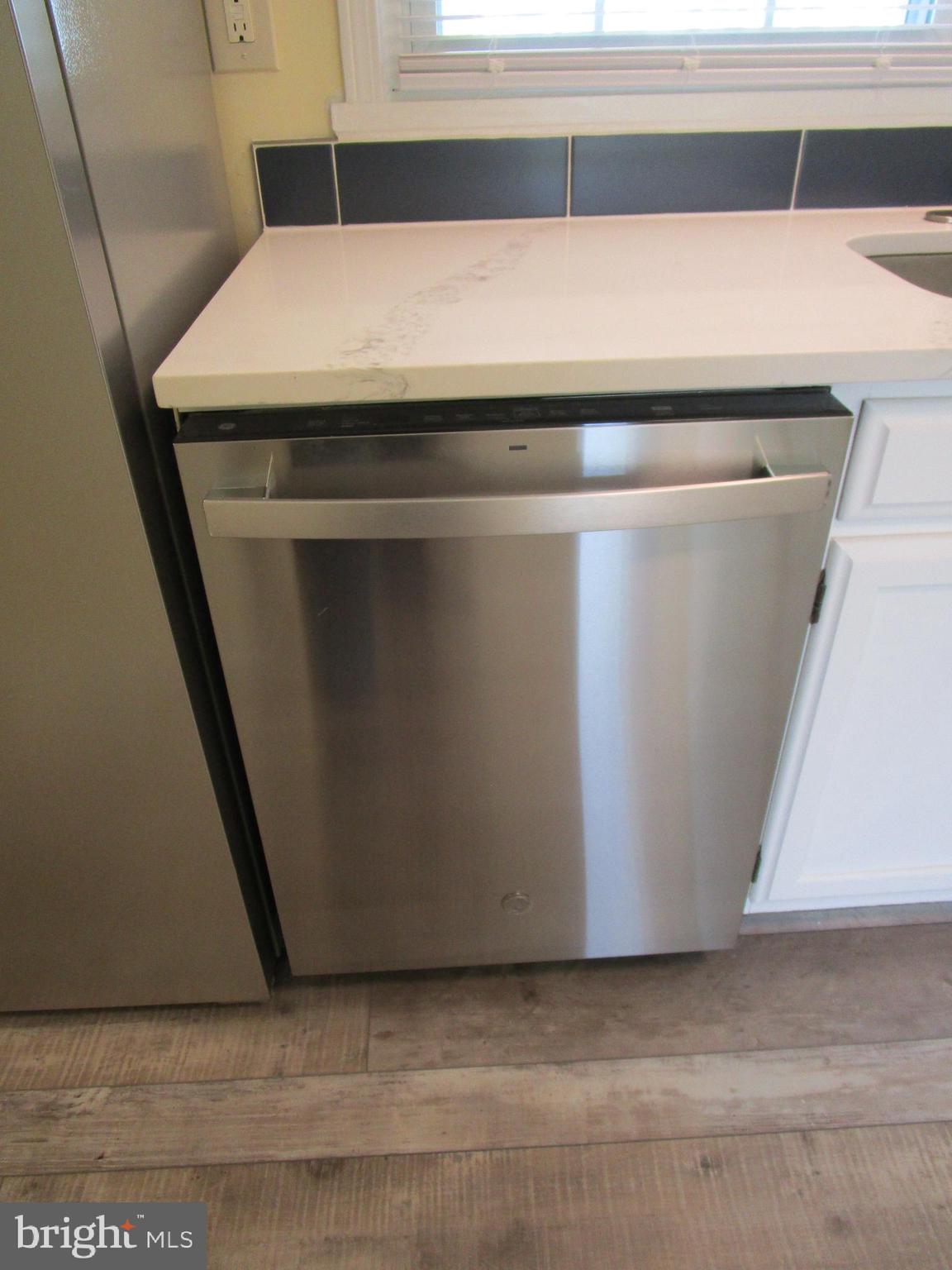 LANGLEY EAST - Residential