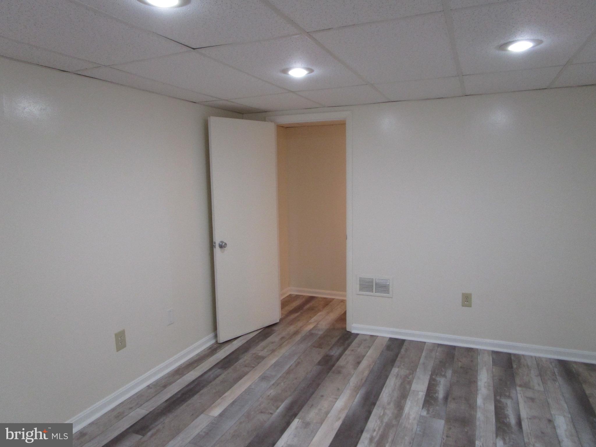 LANGLEY EAST - Residential