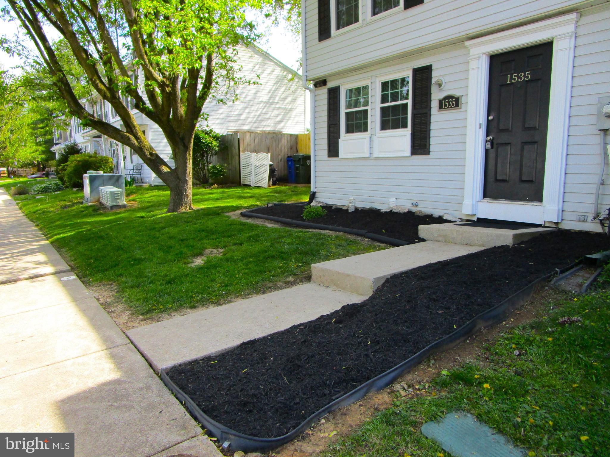 LANGLEY EAST - Residential