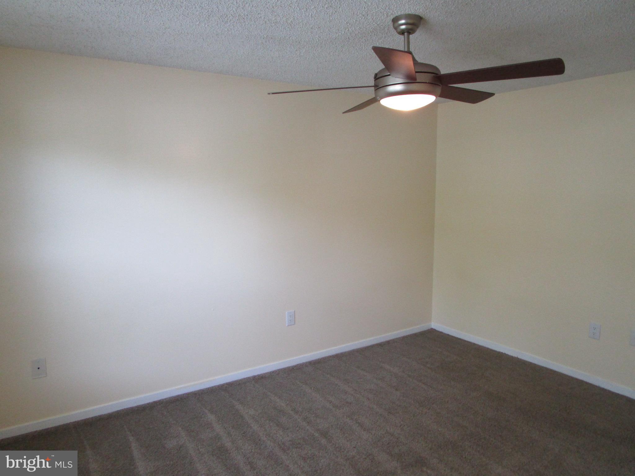 LANGLEY EAST - Residential