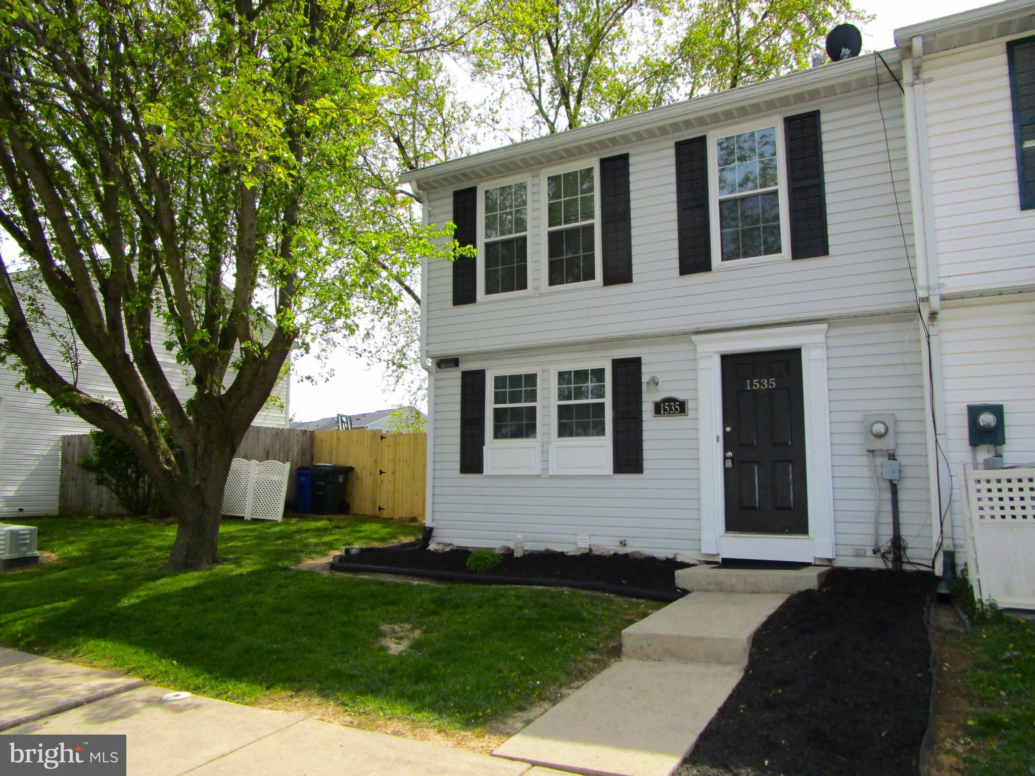 LANGLEY EAST - Residential