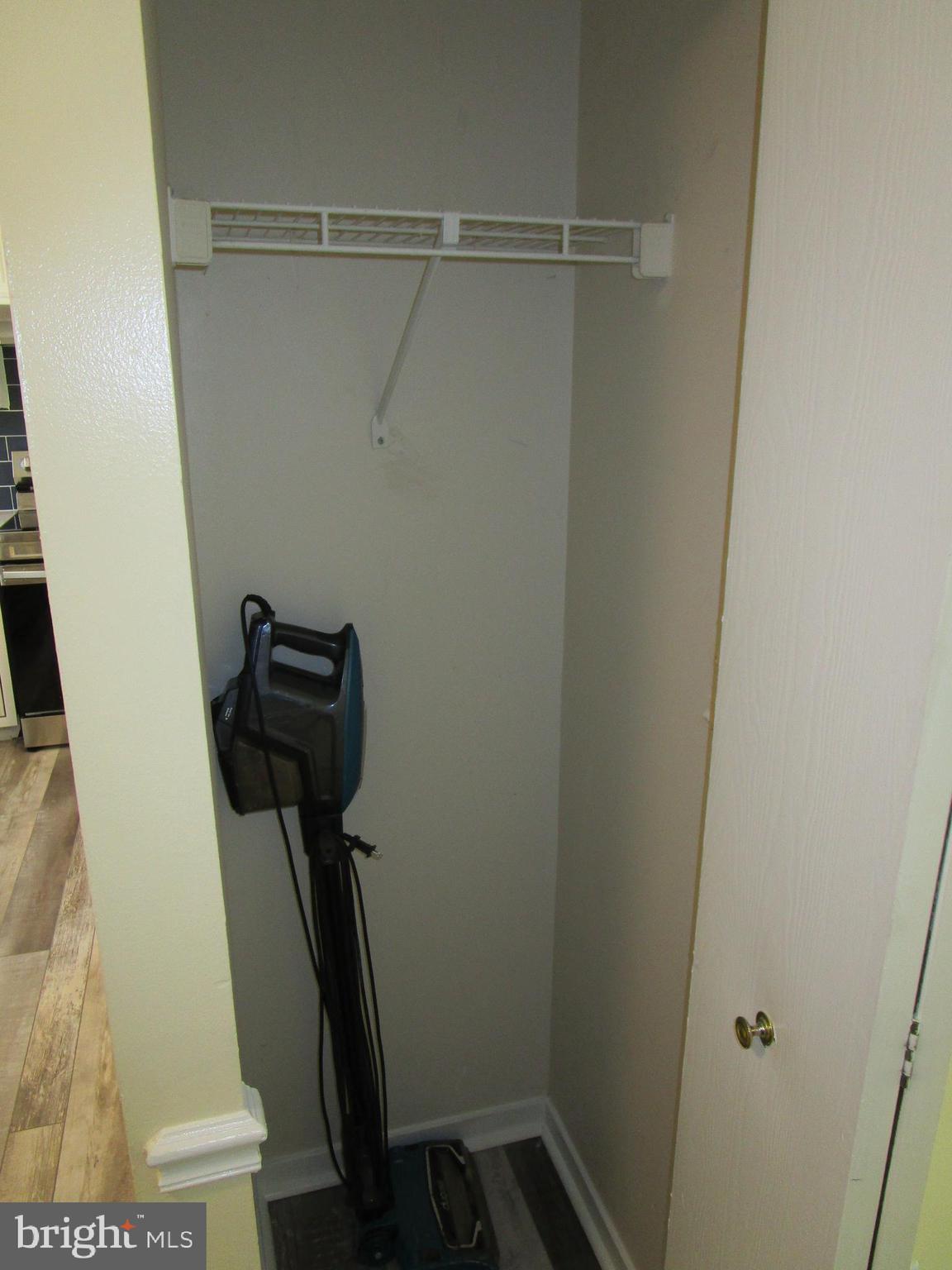 LANGLEY EAST - Residential