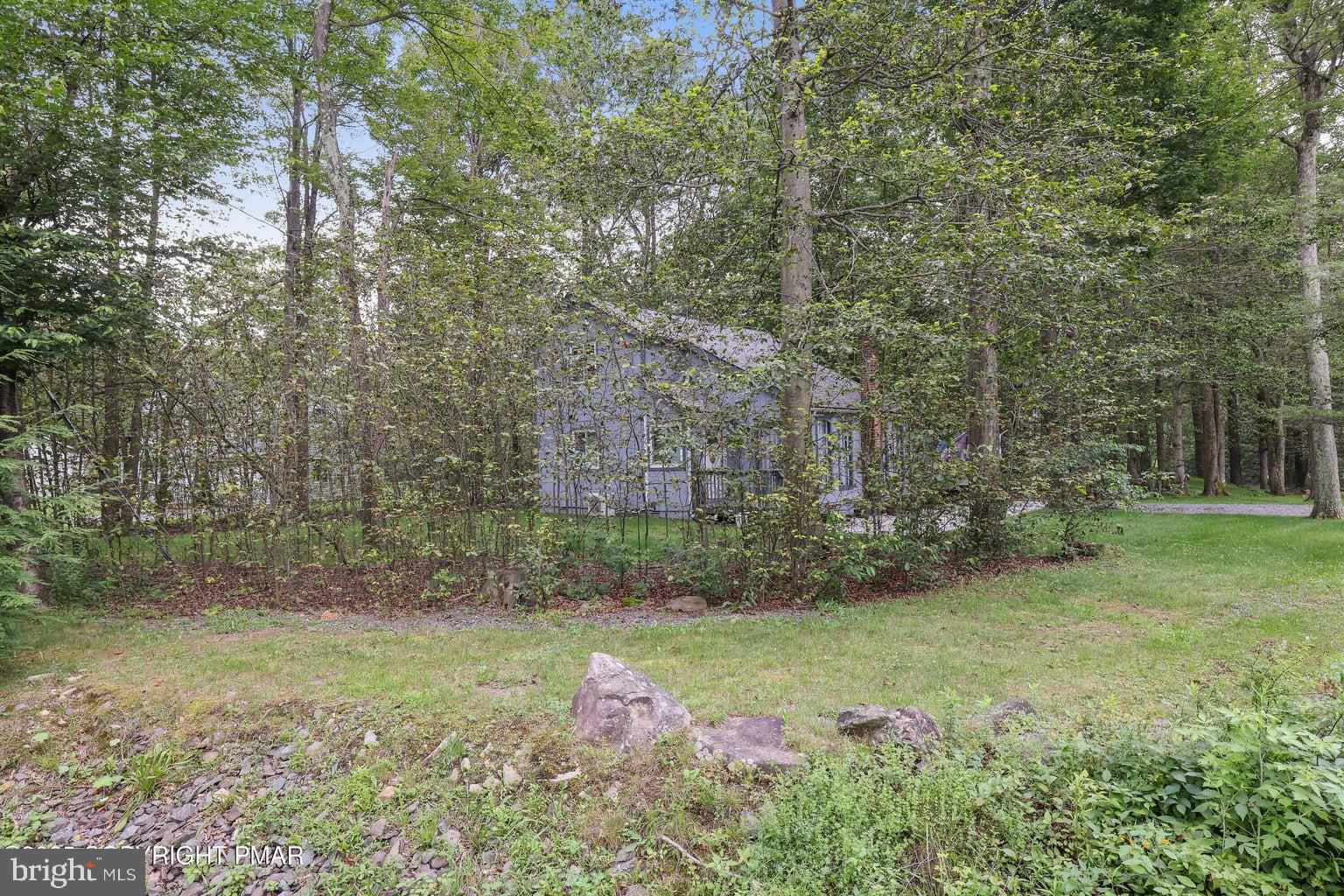 WHISPERING GLEN - Residential