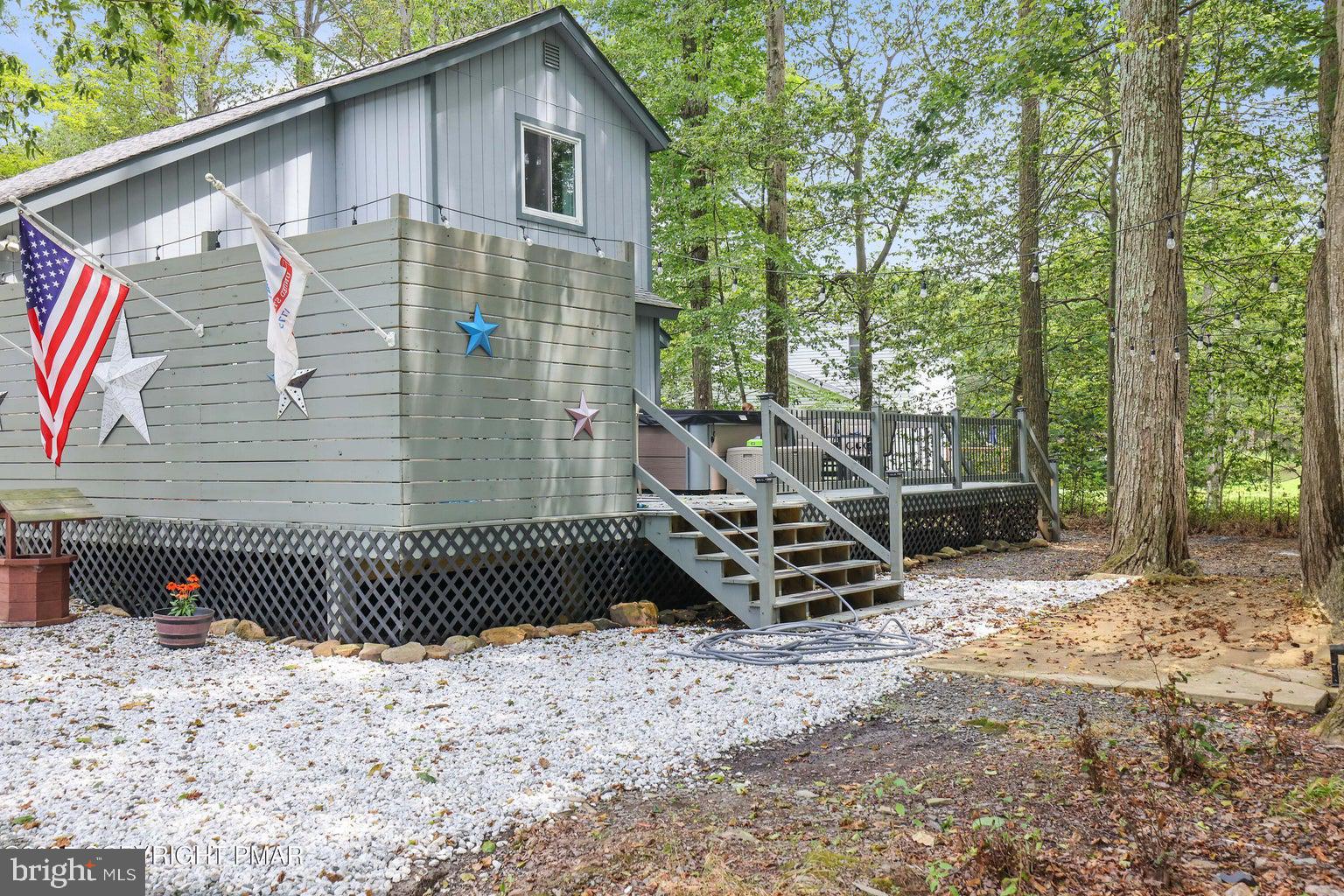 WHISPERING GLEN - Residential