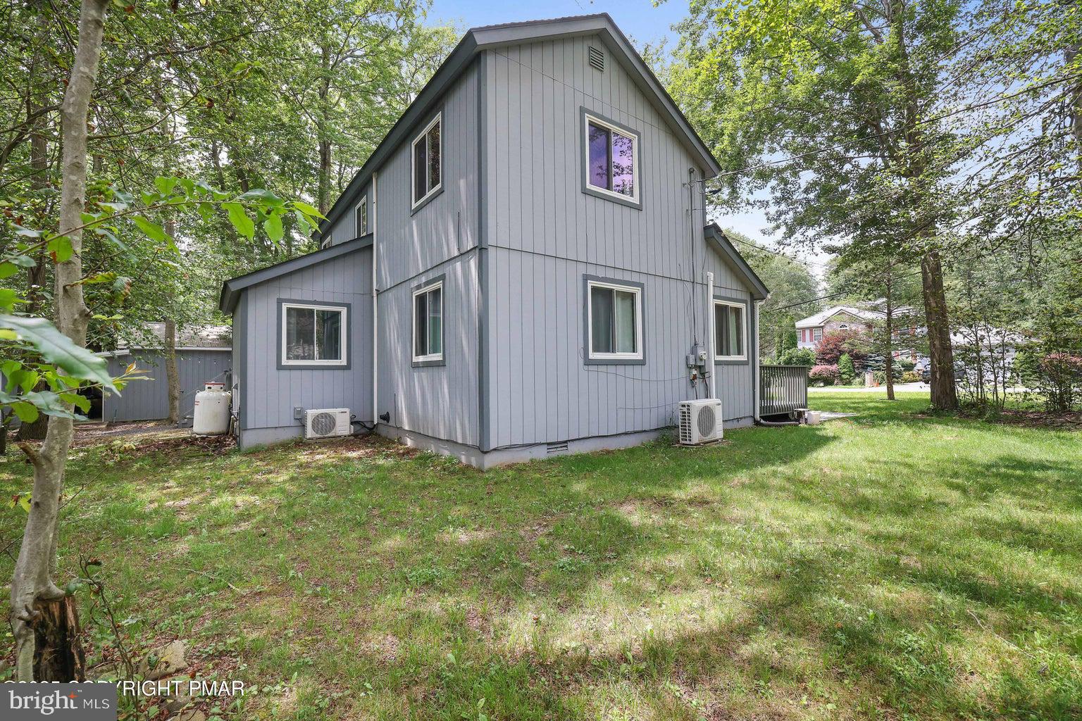 WHISPERING GLEN - Residential