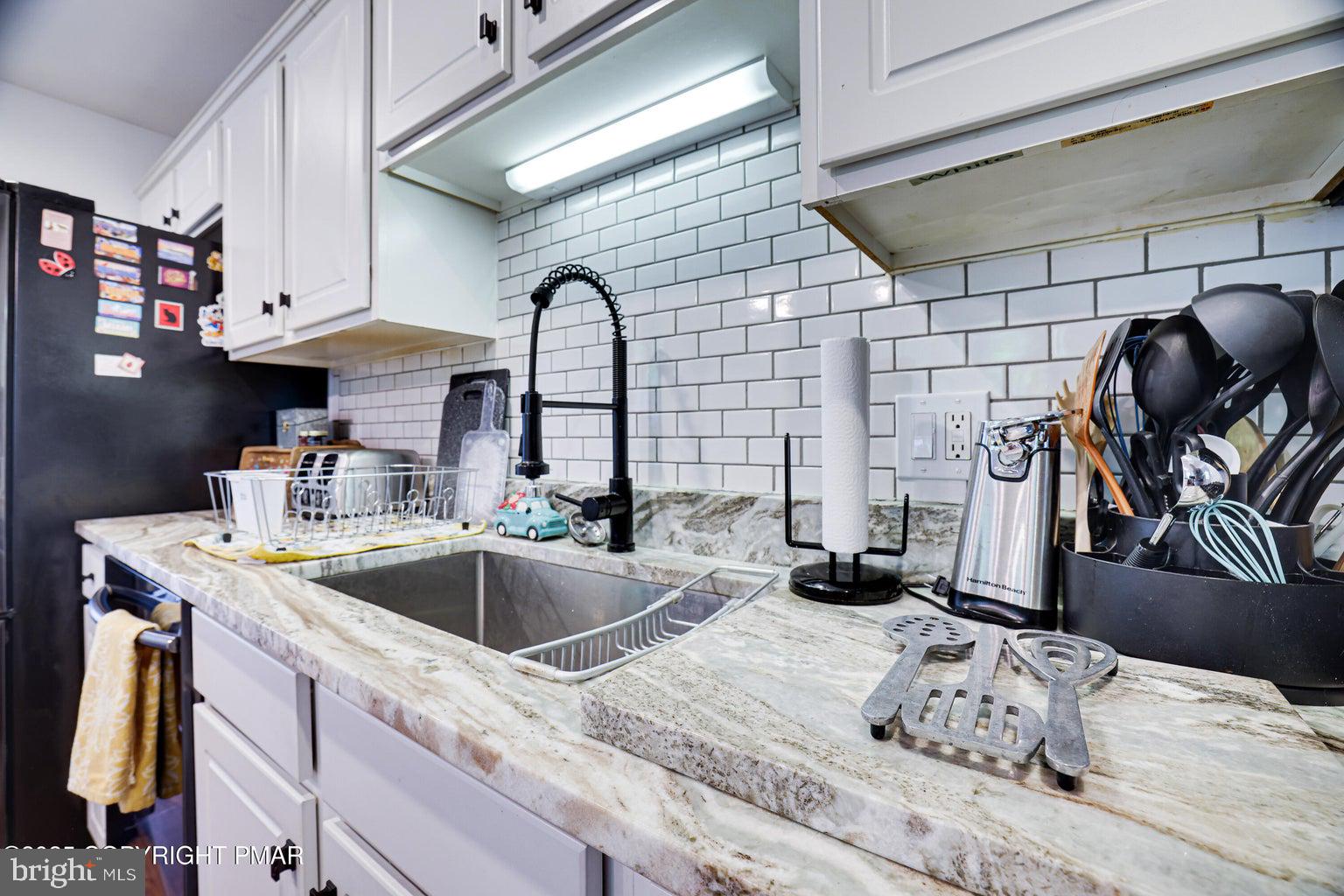 WHISPERING GLEN - Residential