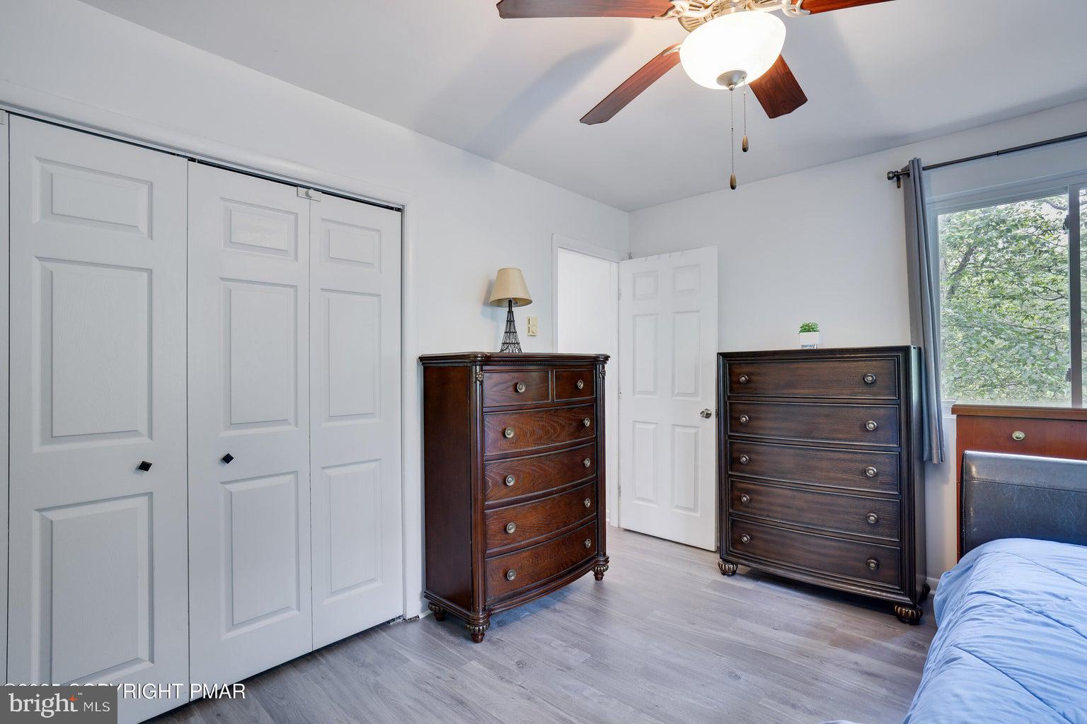 WHISPERING GLEN - Residential