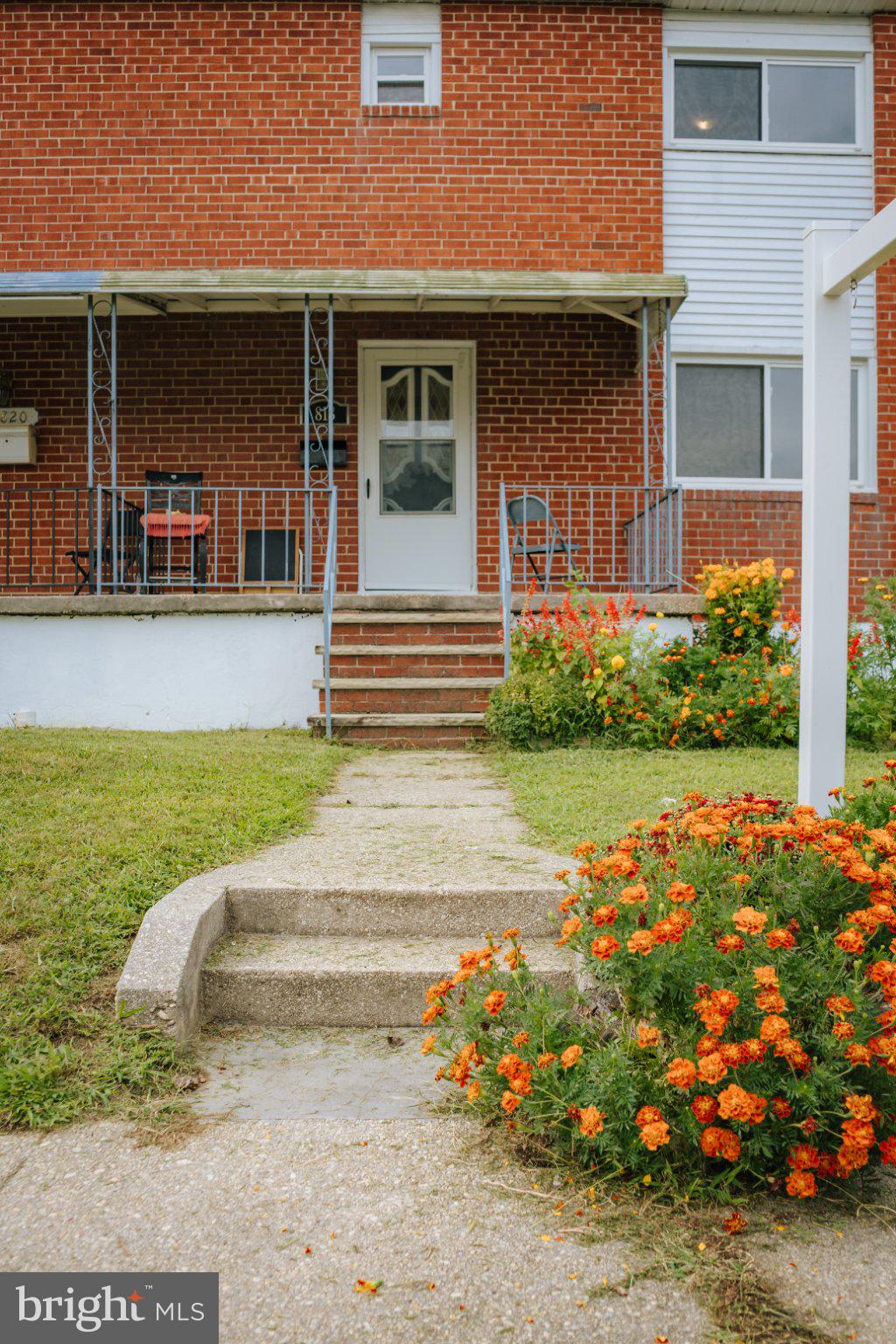 818 BOBBY ROAD