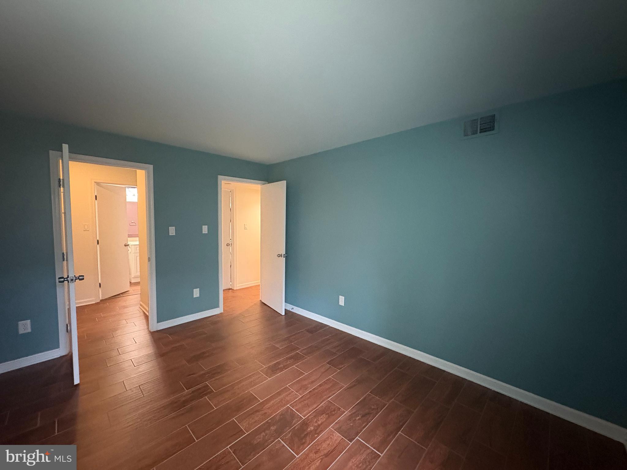 TIVOLI - Residential Lease