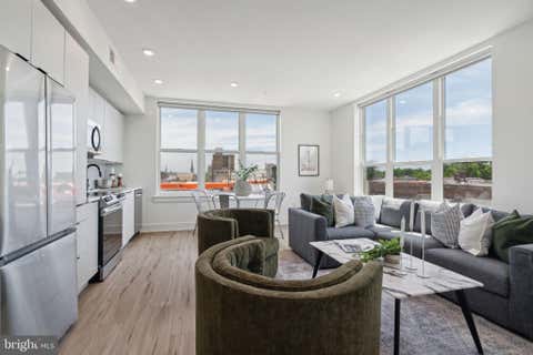 Condo For Rent - 139 W Chelten Avenue #403<br/> PHILADELPHIA, PA 19144
