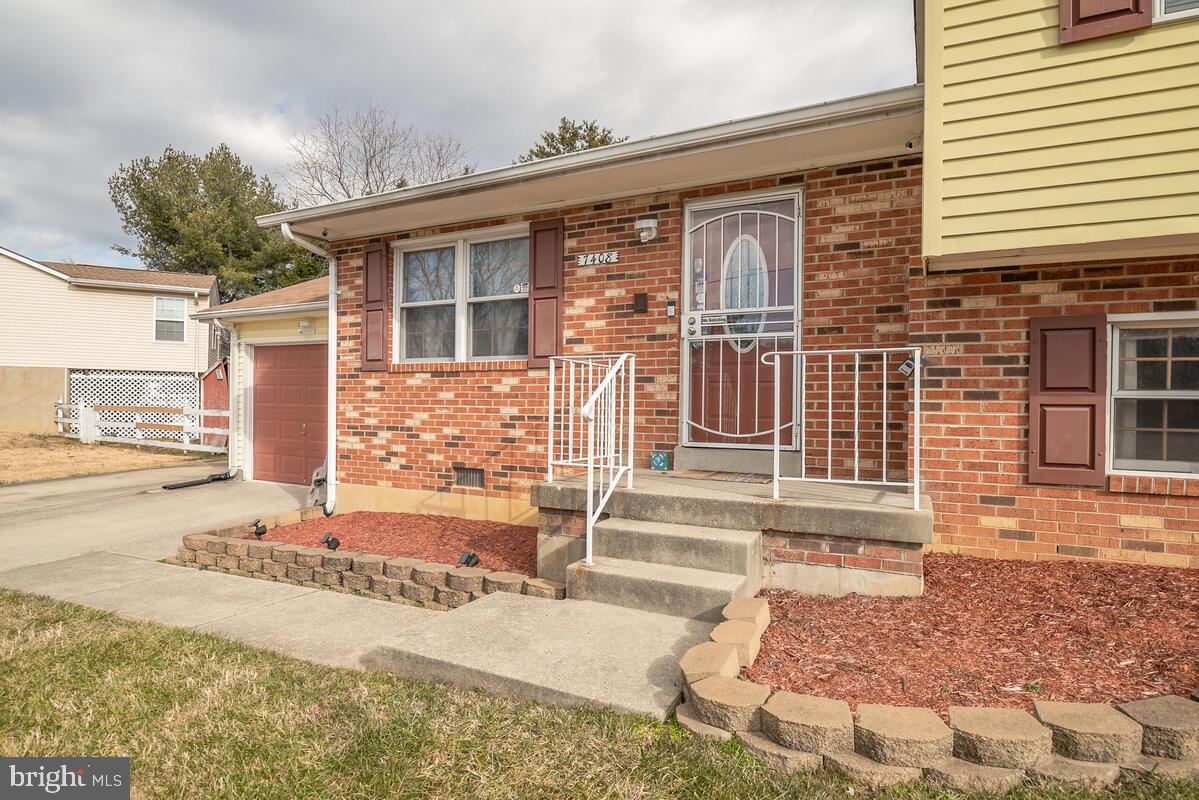 STONEGATE - Residential