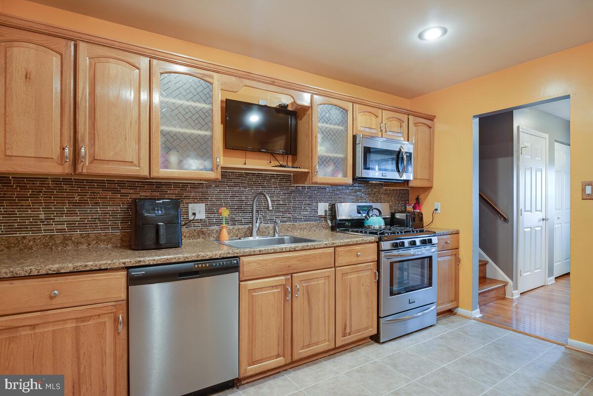 STONEGATE - Residential